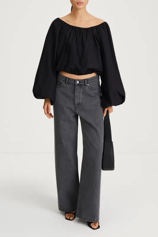 JURATA BLOUSE - BLACK made by Stylein