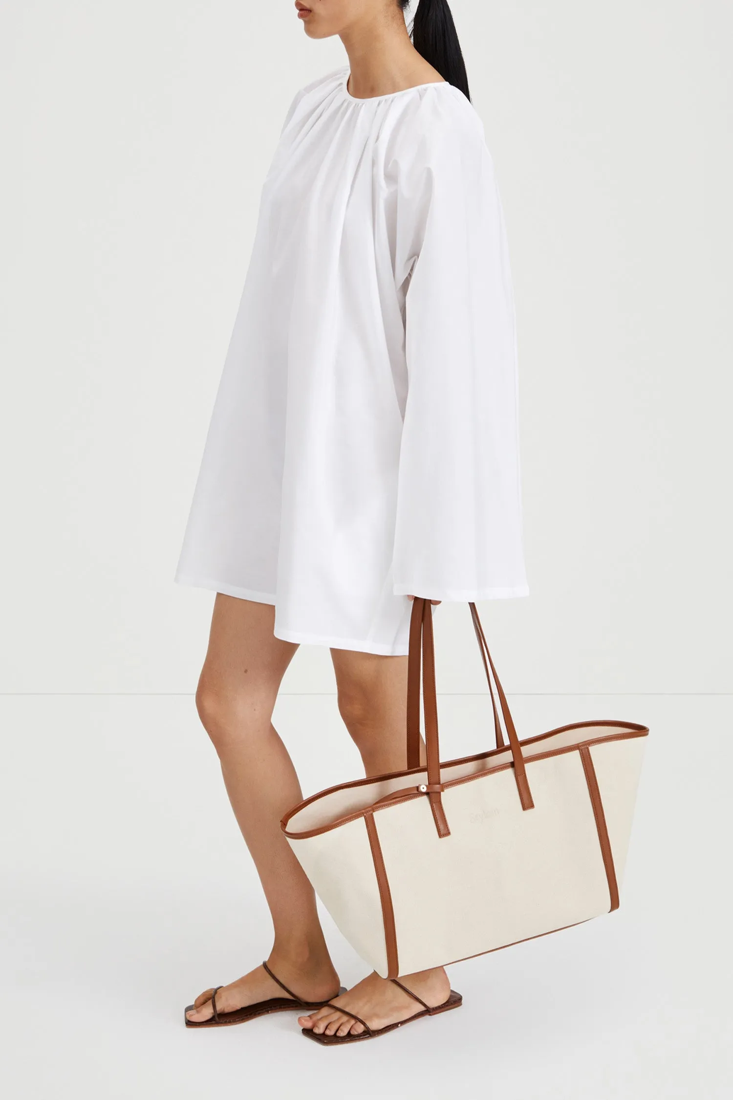 JUNI DRESS - WHITE sold by Stylein product image thumbnail 3