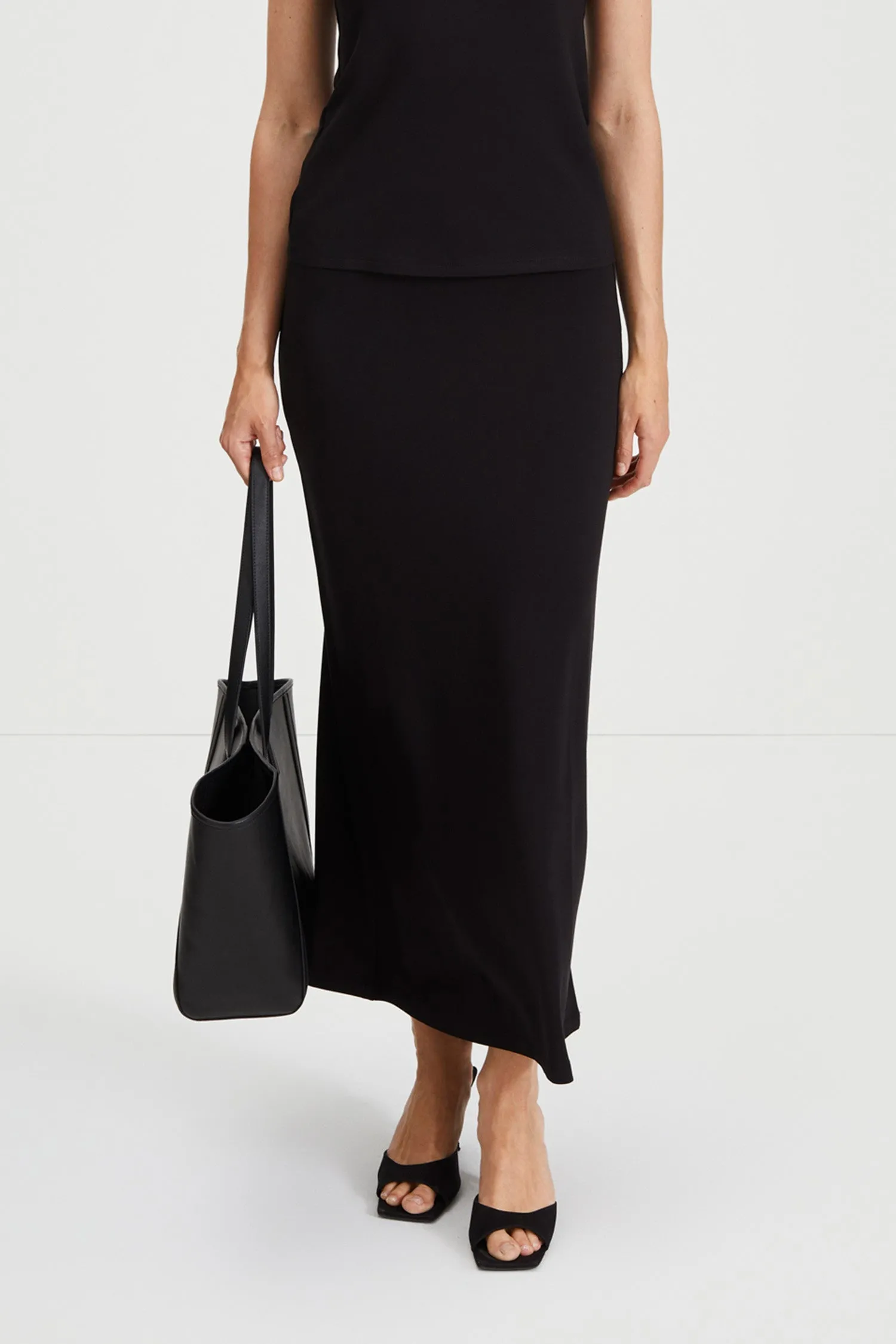 CLAUDI LONG SKIRT - BLACK sold by Stylein product image thumbnail 3