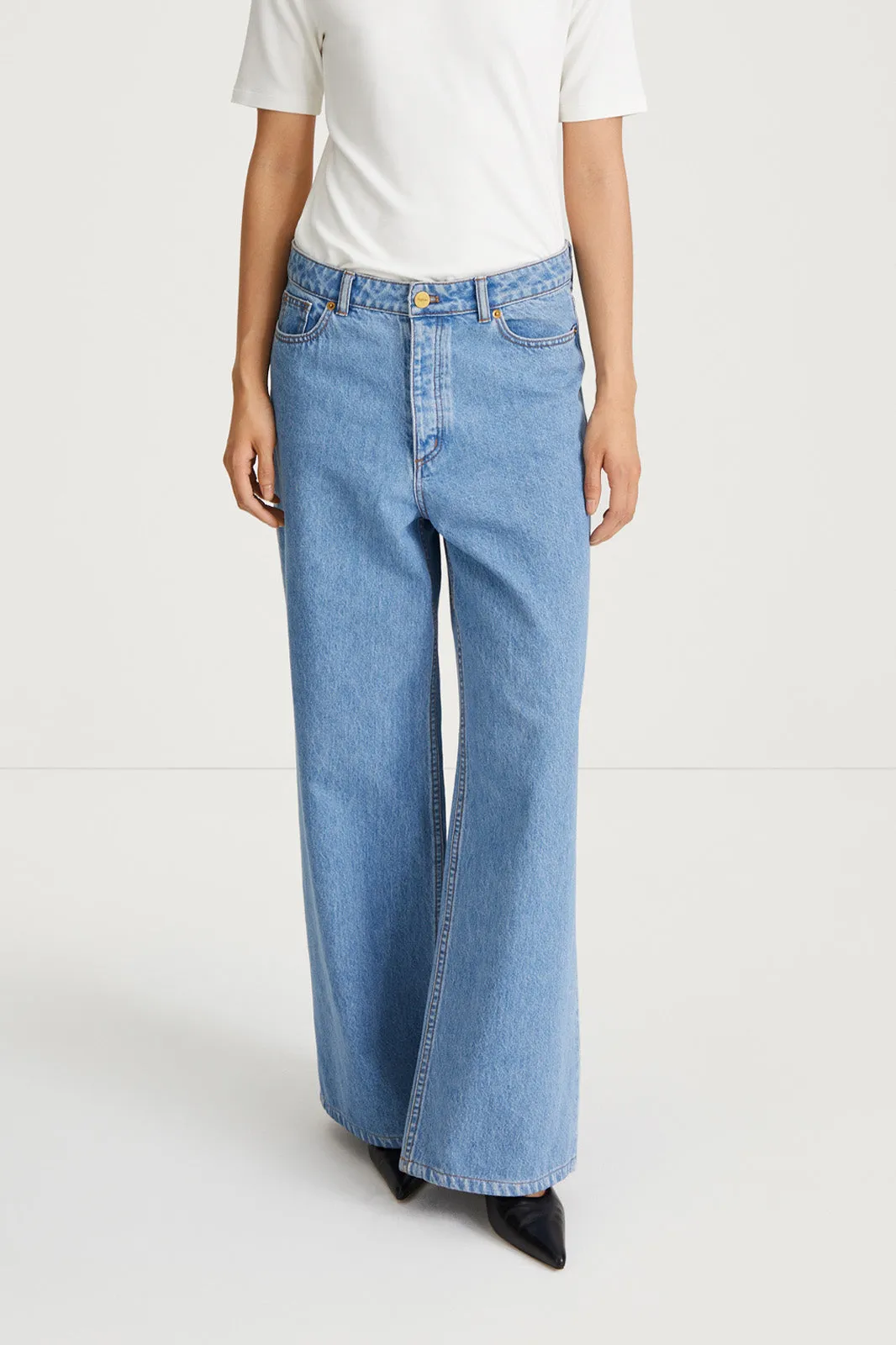 WIDE-LEG DENIM - KAYNE 90'S BLUE sold by Stylein