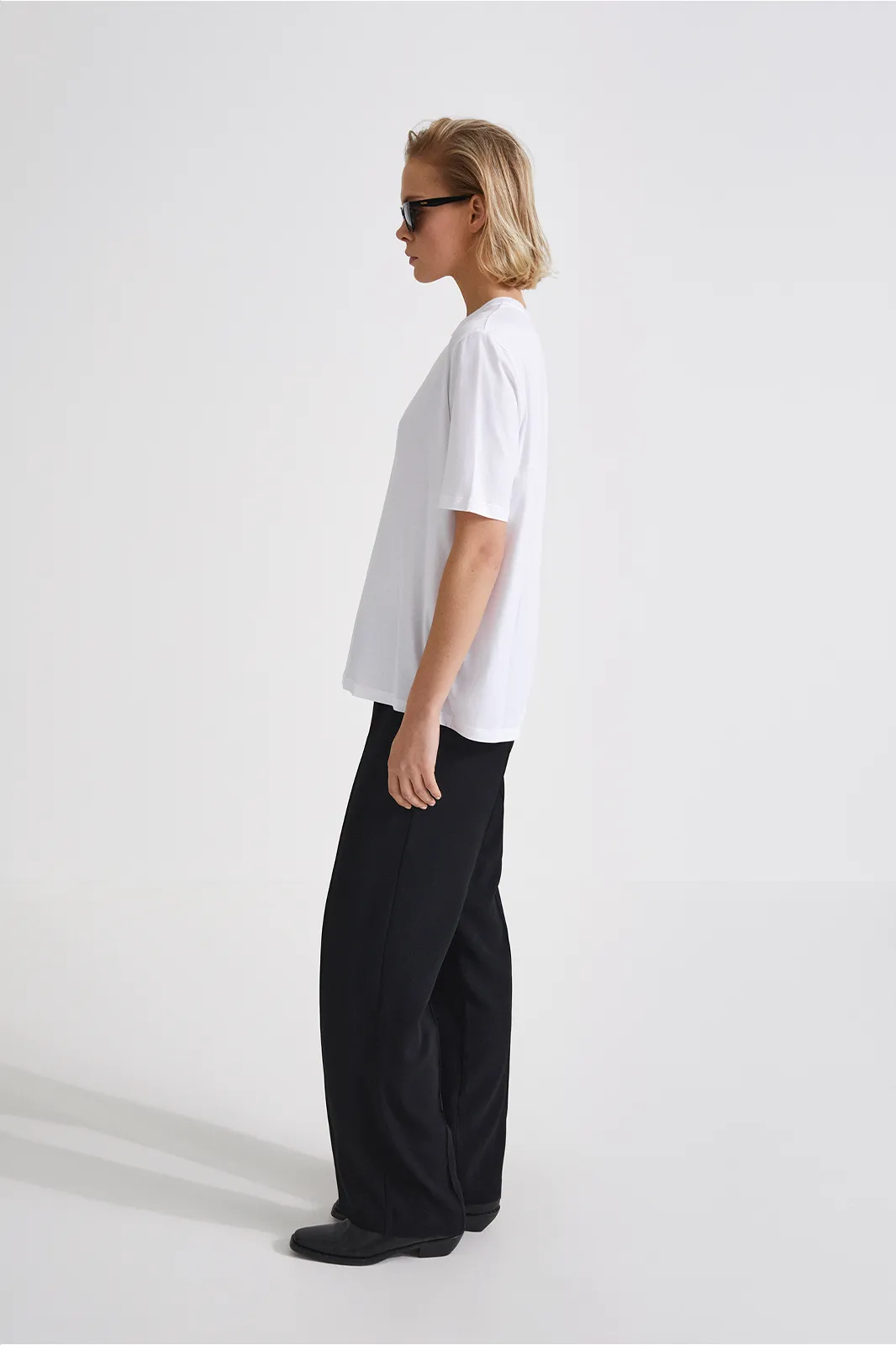 JANA PLAIN T-SHIRT - WHITE sold by Stylein product image thumbnail 4