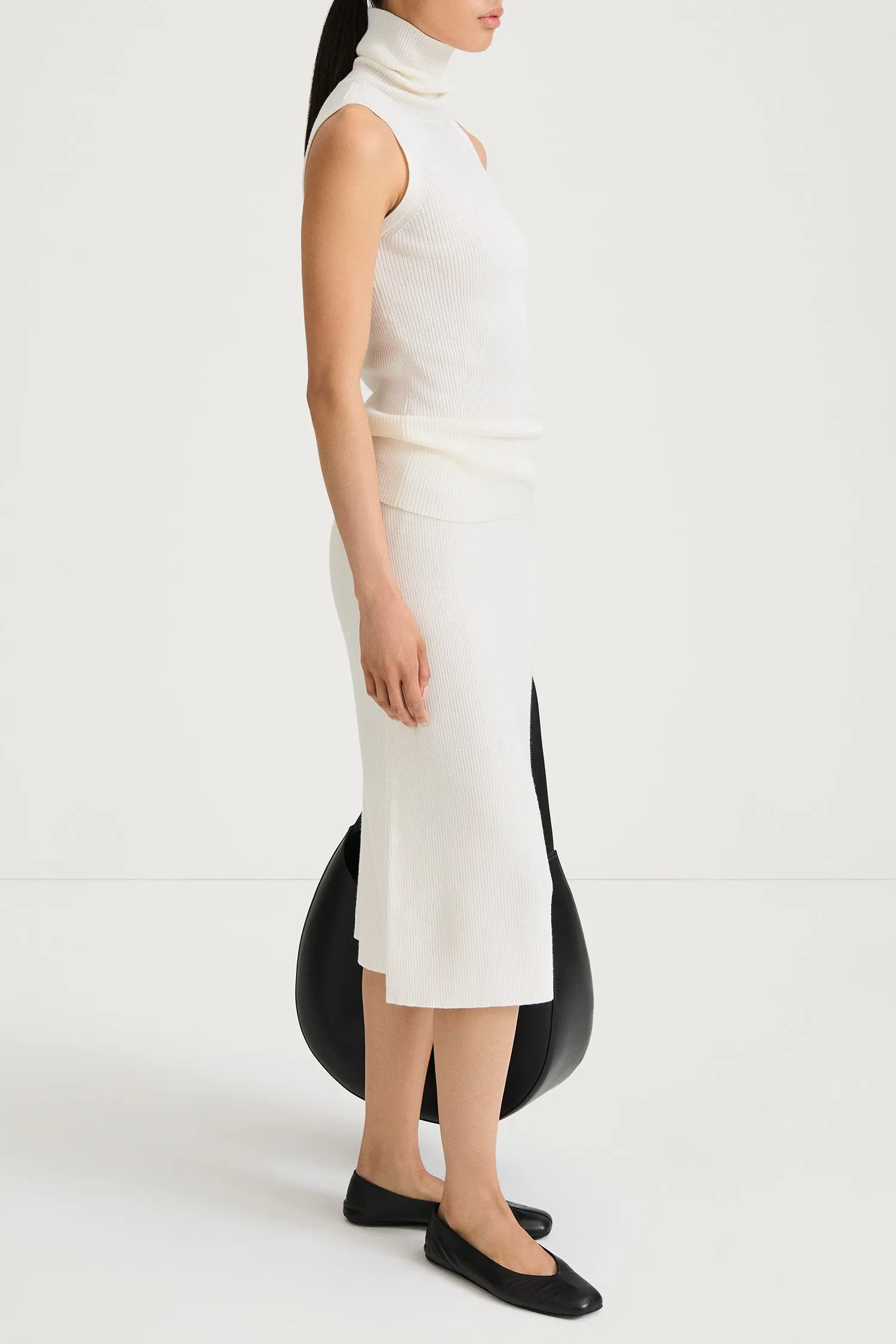 PROMISE TOP - CREAM sold by Stylein product image thumbnail 4