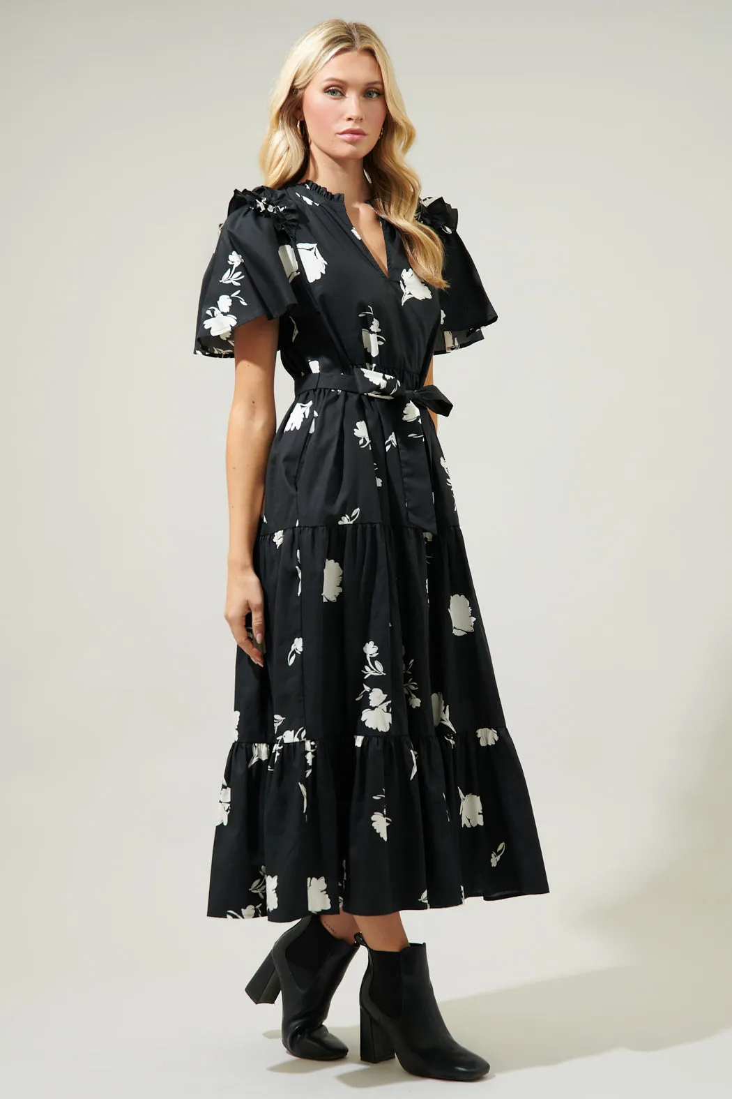 Fleur Noir Escondido Tiered Shift Midi Dress sold by Sugarlips product image thumbnail 3