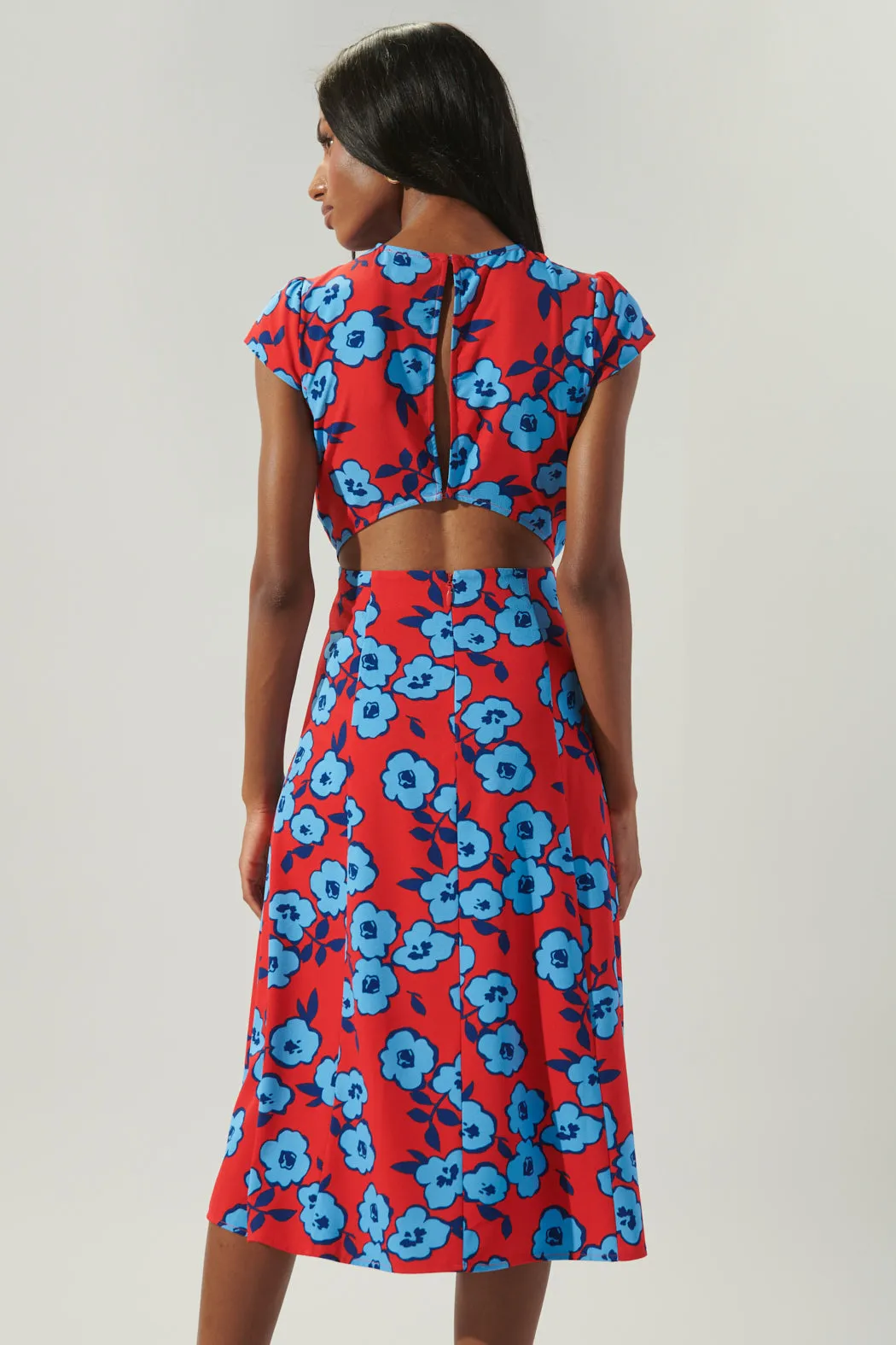 Mira Mar Floral Everbloom Cutout Midi Dress sold by Sugarlips product image thumbnail 2