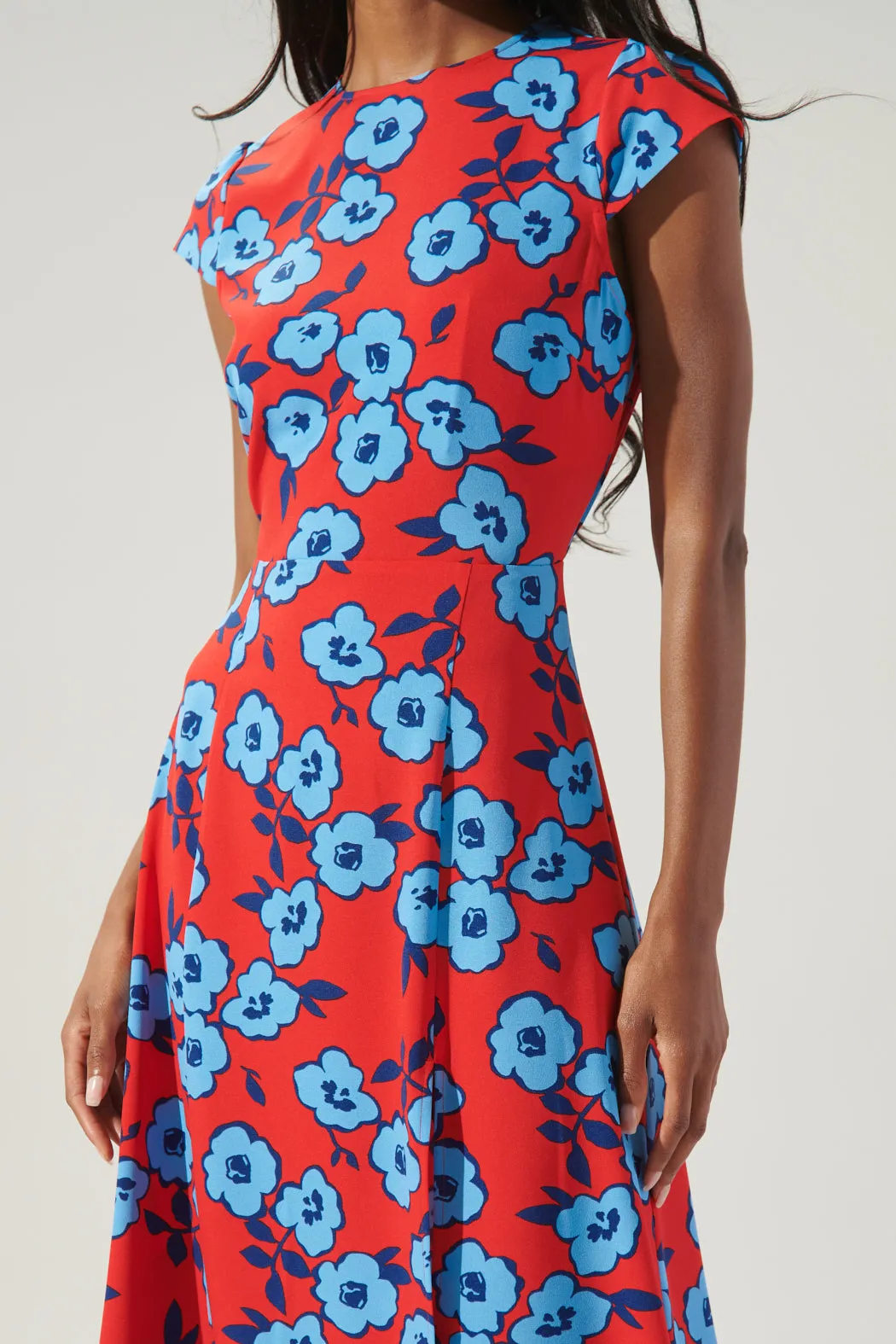 Mira Mar Floral Everbloom Cutout Midi Dress sold by Sugarlips product image thumbnail 5