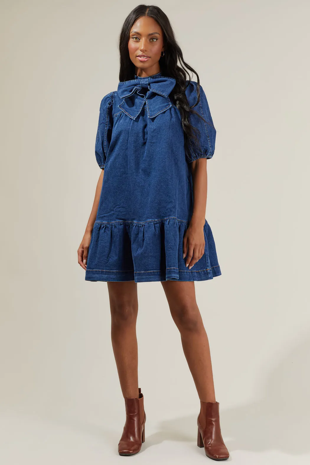 Aura Jacey Denim Shift Dress sold by Sugarlips product image thumbnail 4