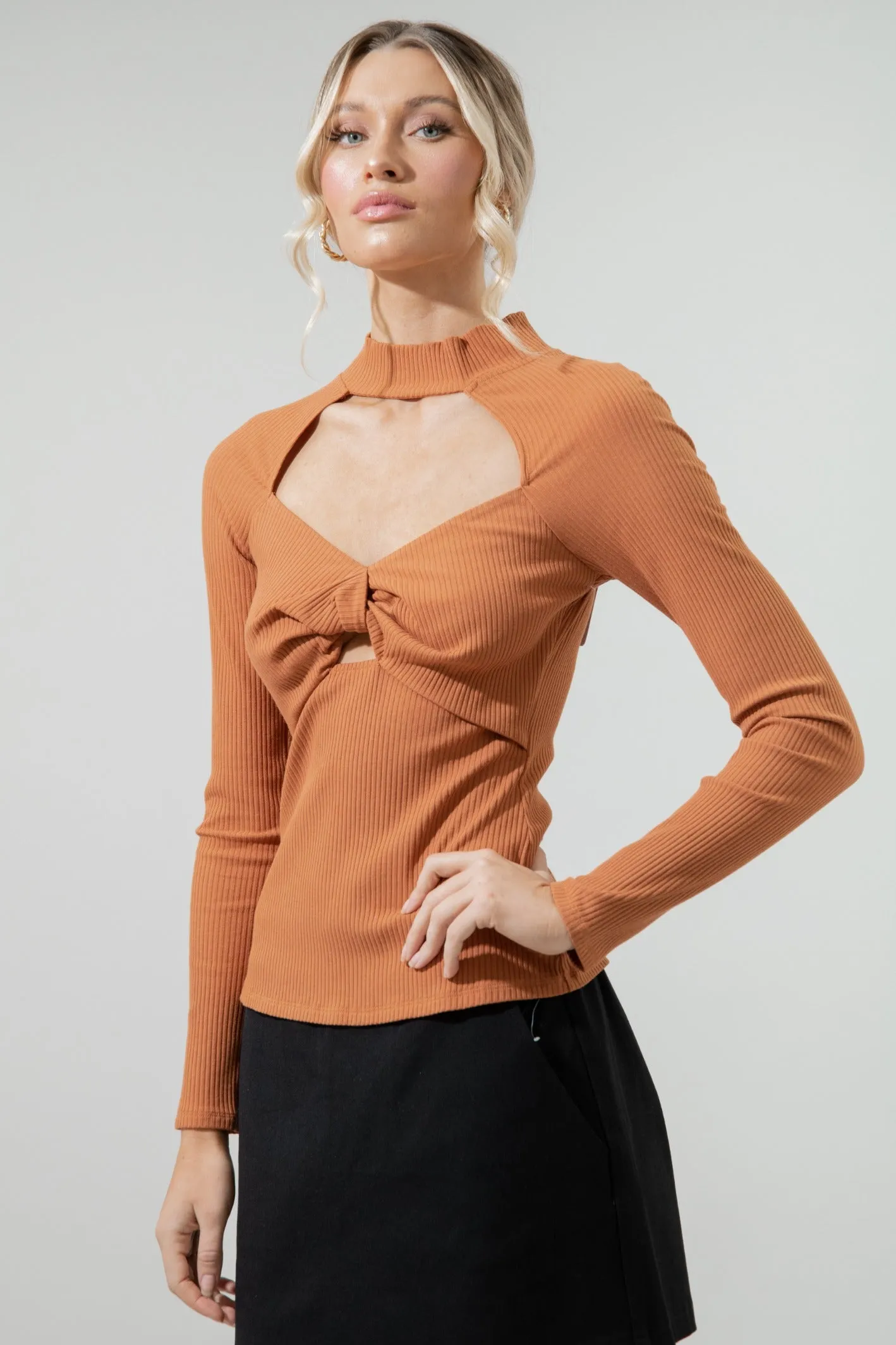 McKay Sweetheart Twist Front Cut Out Top sold by Sugarlips