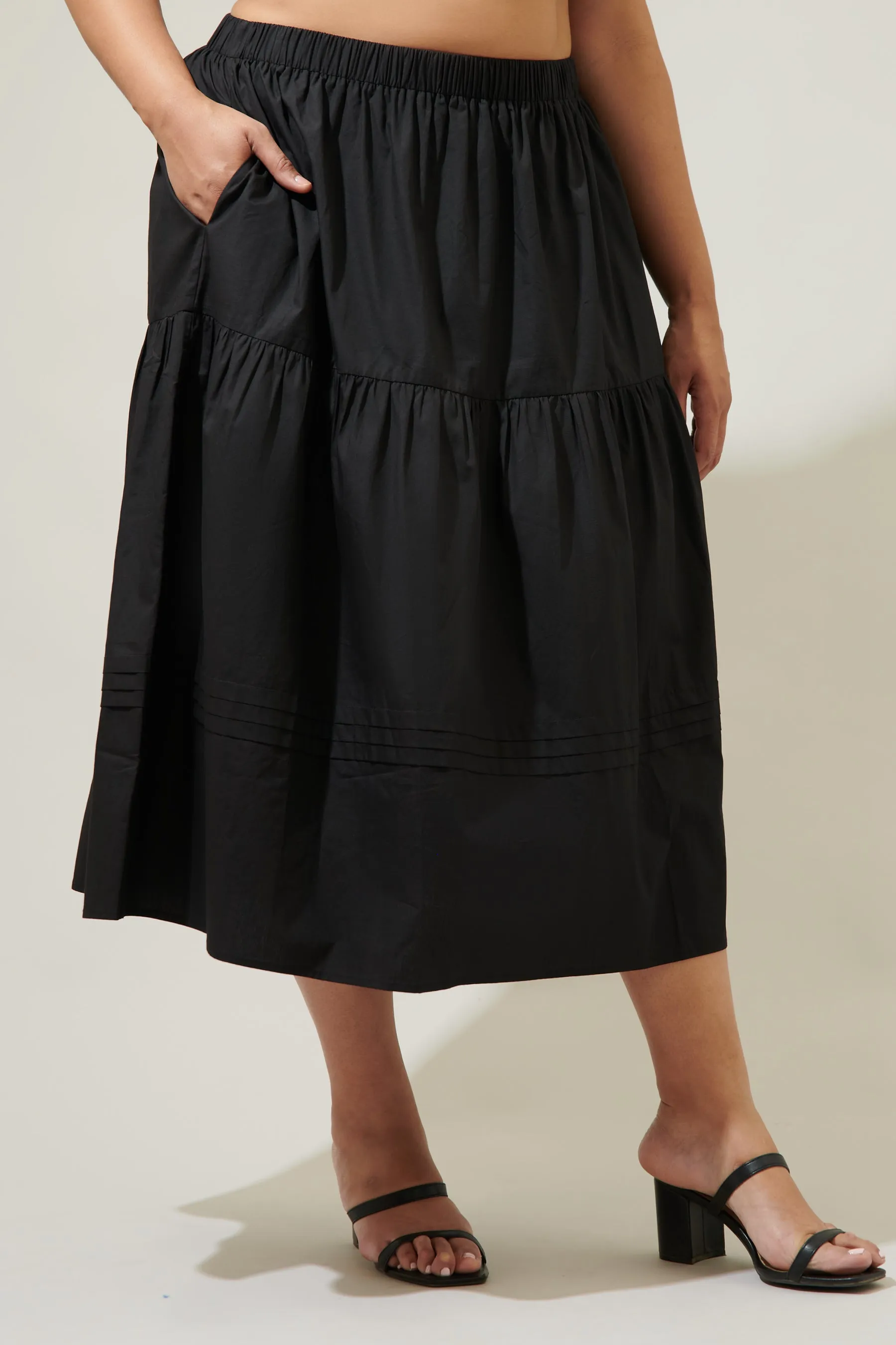 Flores Pleated Midi Skirt Curve sold by Sugarlips product image thumbnail 3