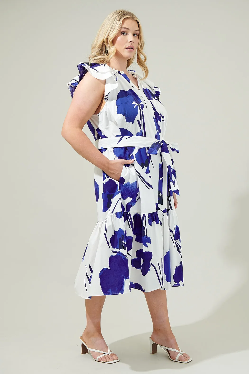 Neli Floral Charlotte Button Midi Dress Curve sold by Sugarlips product image thumbnail 3