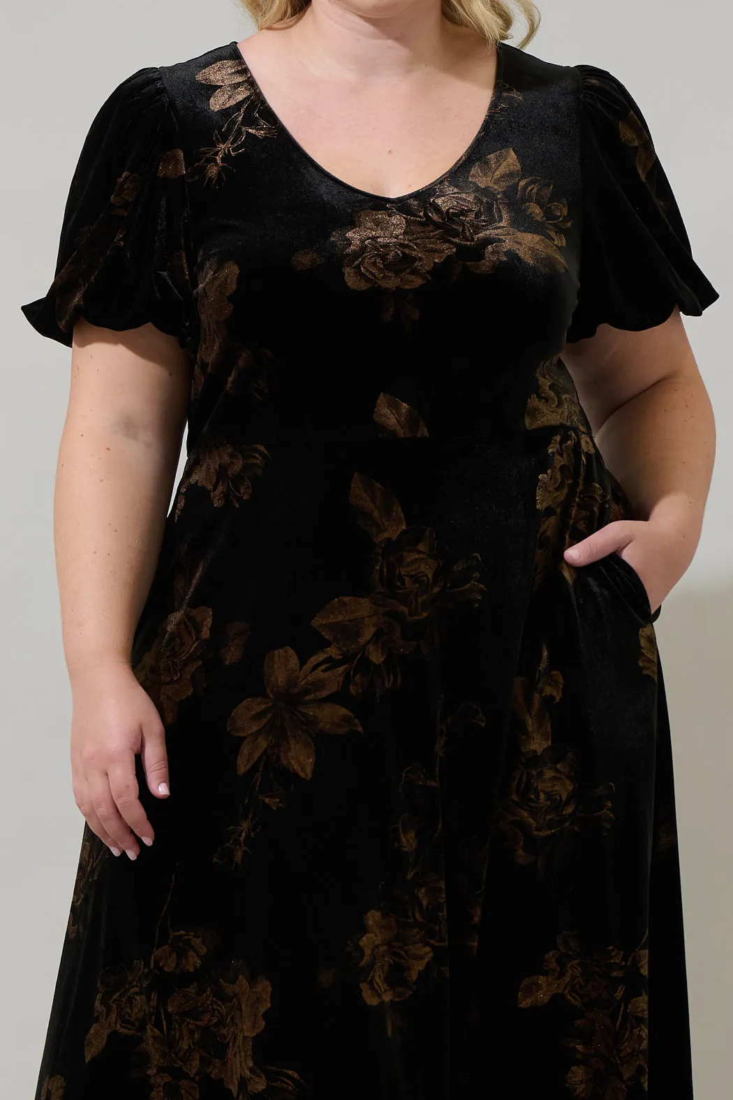 Ace Floral Abrina Velvet Midi Dress Curve sold by Sugarlips product image thumbnail 4