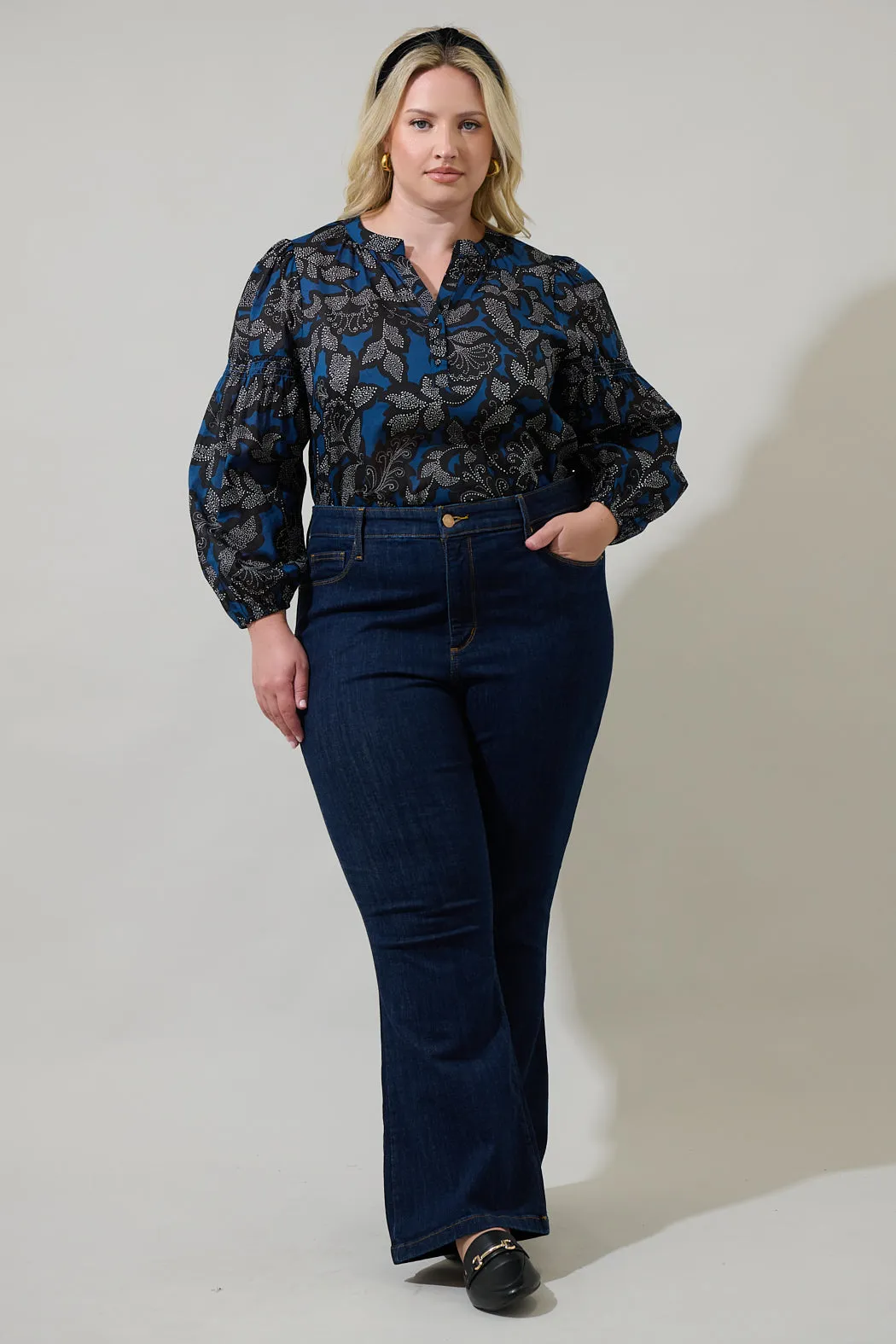 Aurina Floral Jamille Split Neck Poplin Top Curve sold by Sugarlips product image thumbnail 4