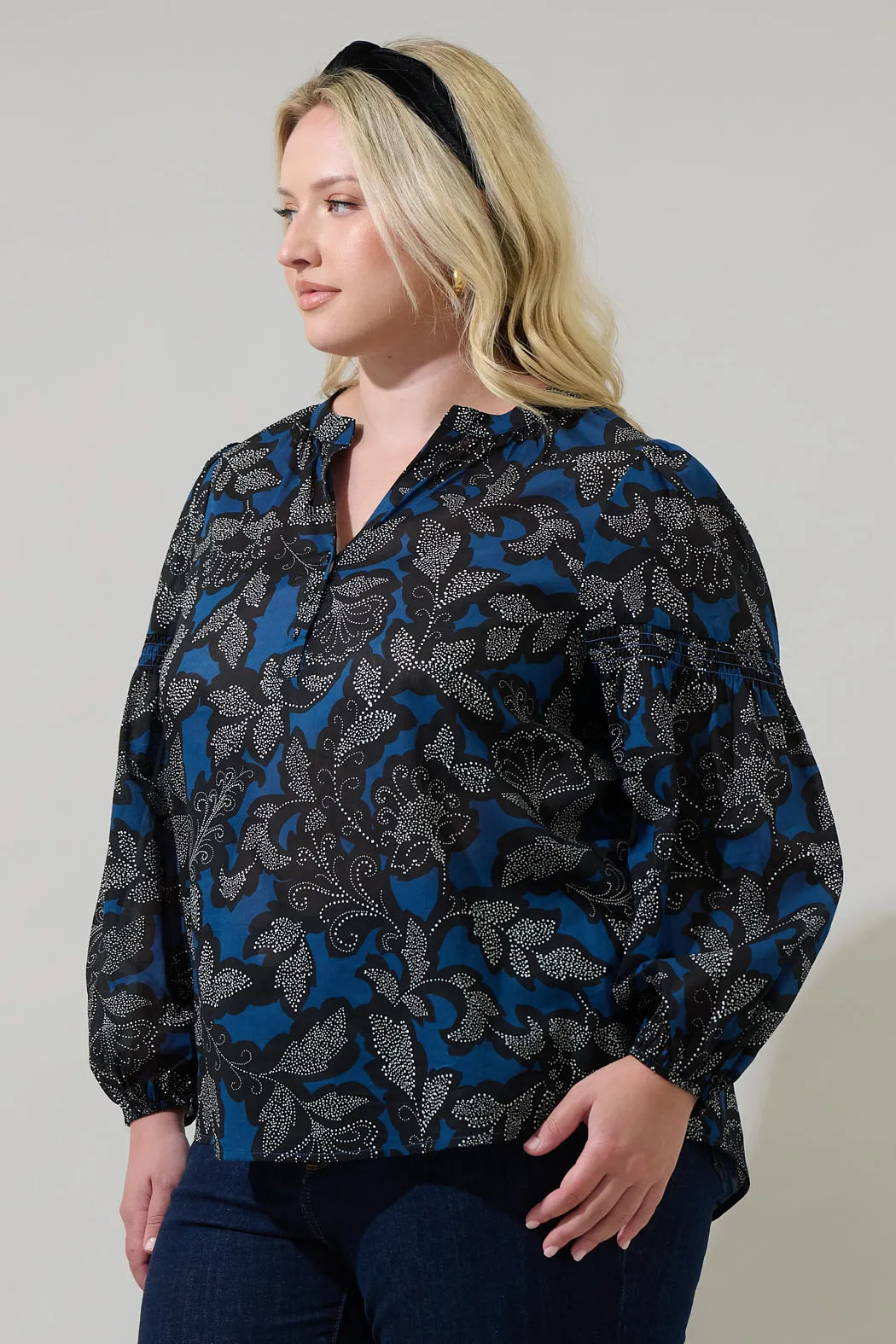 Aurina Floral Jamille Split Neck Poplin Top Curve sold by Sugarlips product image thumbnail 3