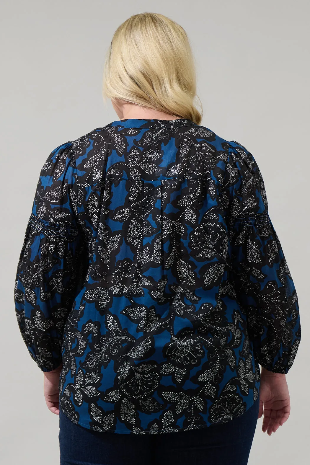 Aurina Floral Jamille Split Neck Poplin Top Curve sold by Sugarlips product image thumbnail 2