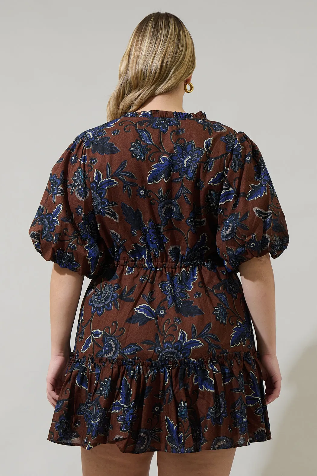 Marlina Floral Noella Shift Mini Dress Curve sold by Sugarlips product image thumbnail 2