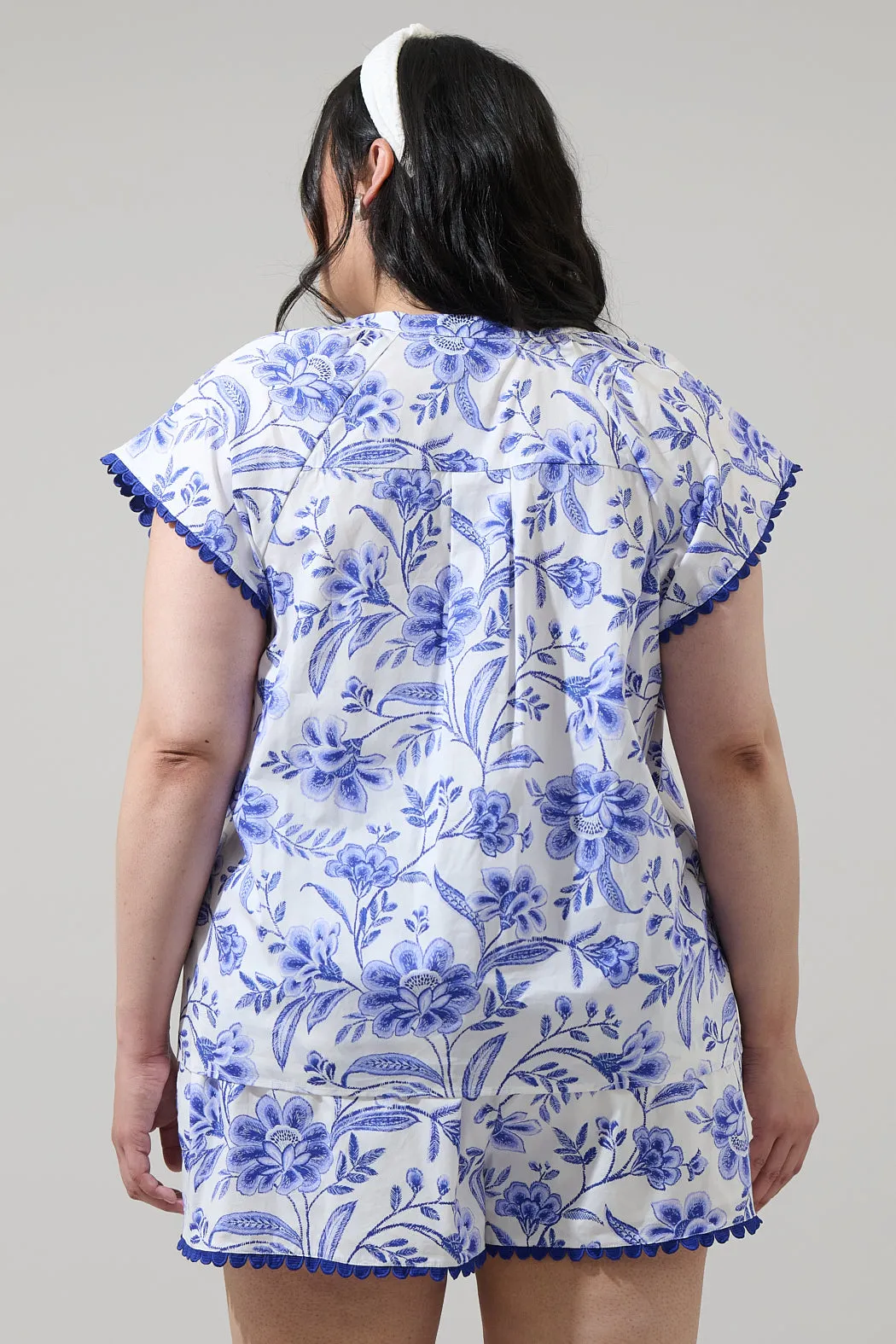 Maeve Floral Ayla Split Neck Top Curve sold by Sugarlips product image thumbnail 2