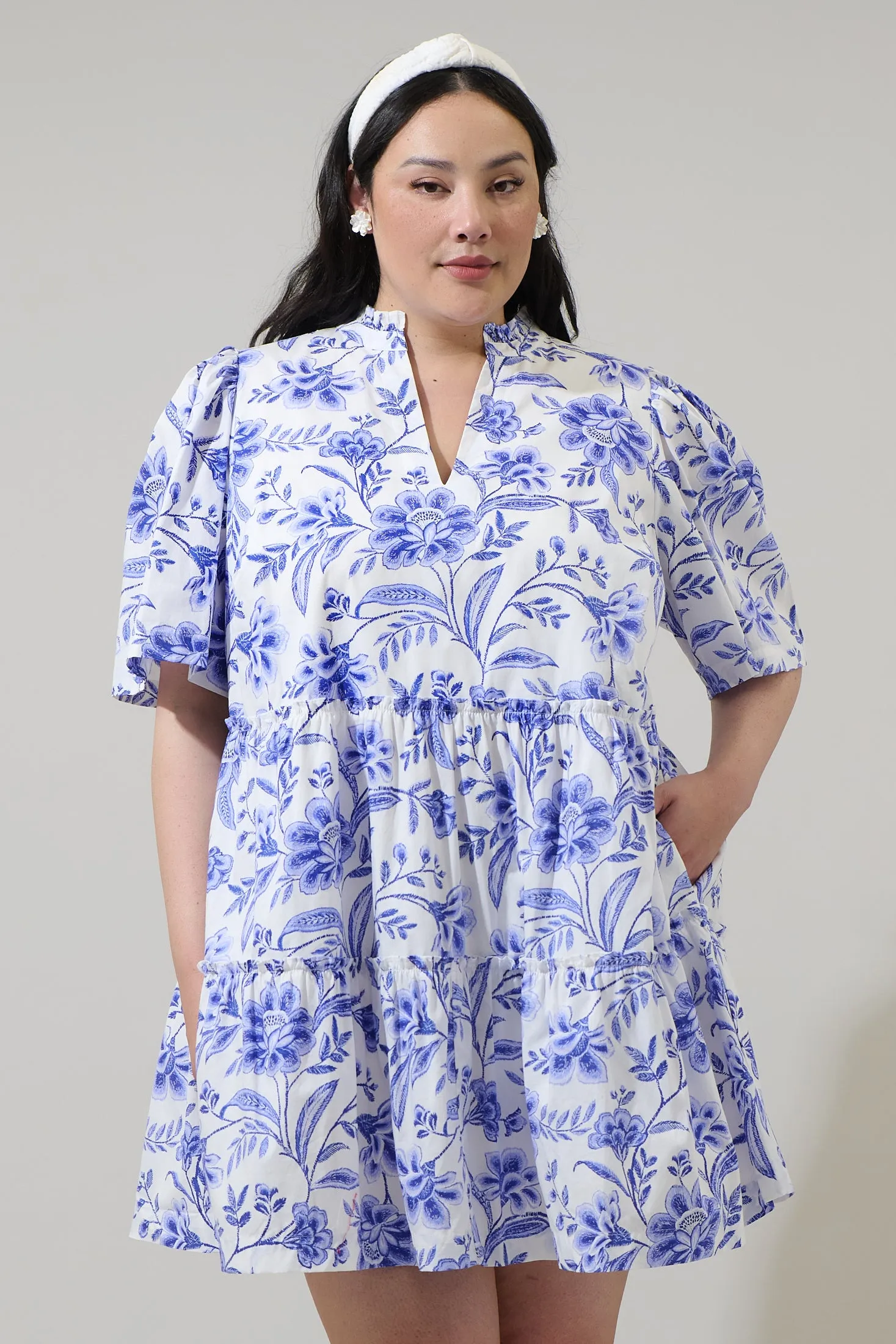 Maeve Floral Dixie Split Neck Shift Dress Curve sold by Sugarlips
