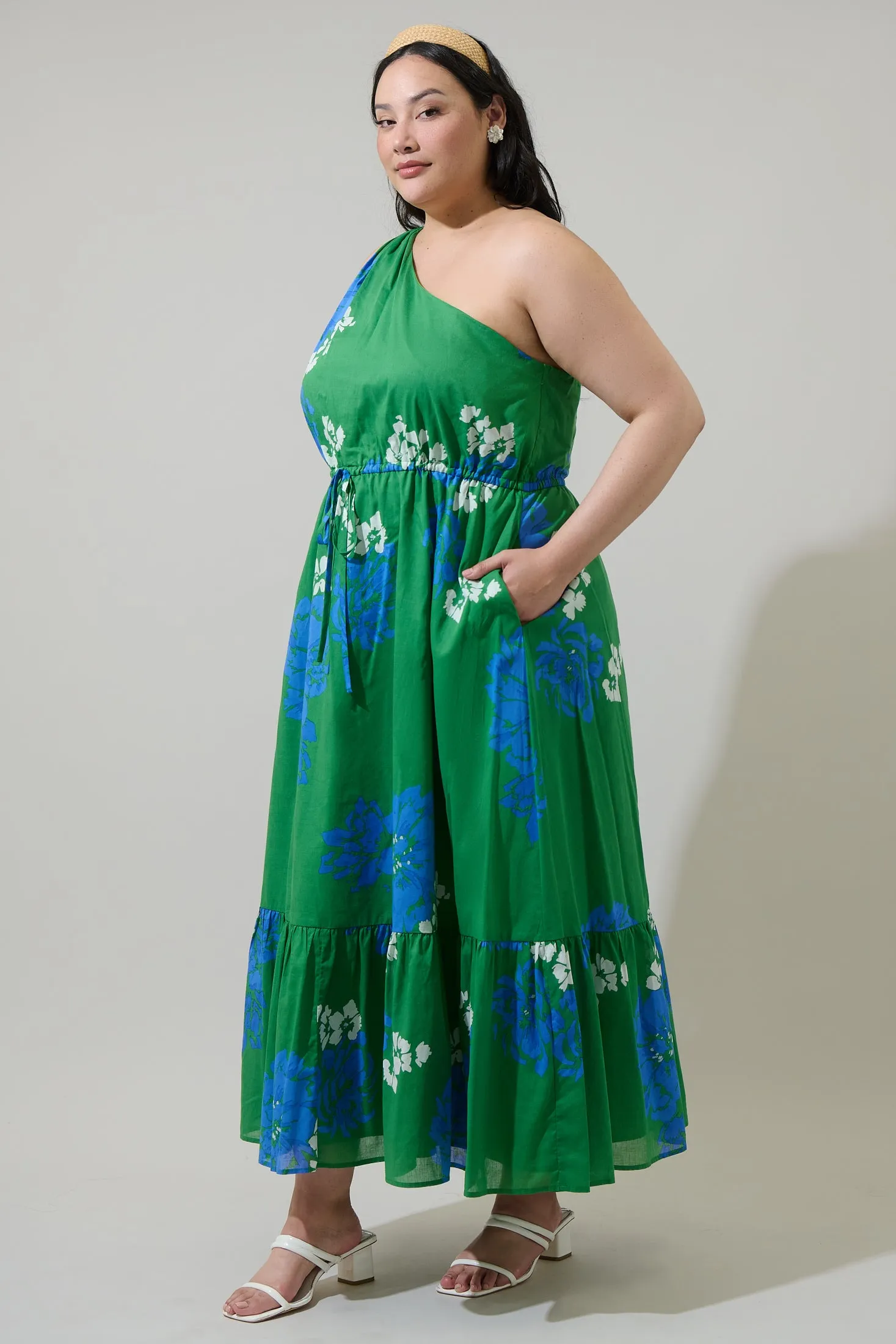 Hemmi Floral Elya One Shoulder Maxi Dress Curve sold by Sugarlips product image thumbnail 3
