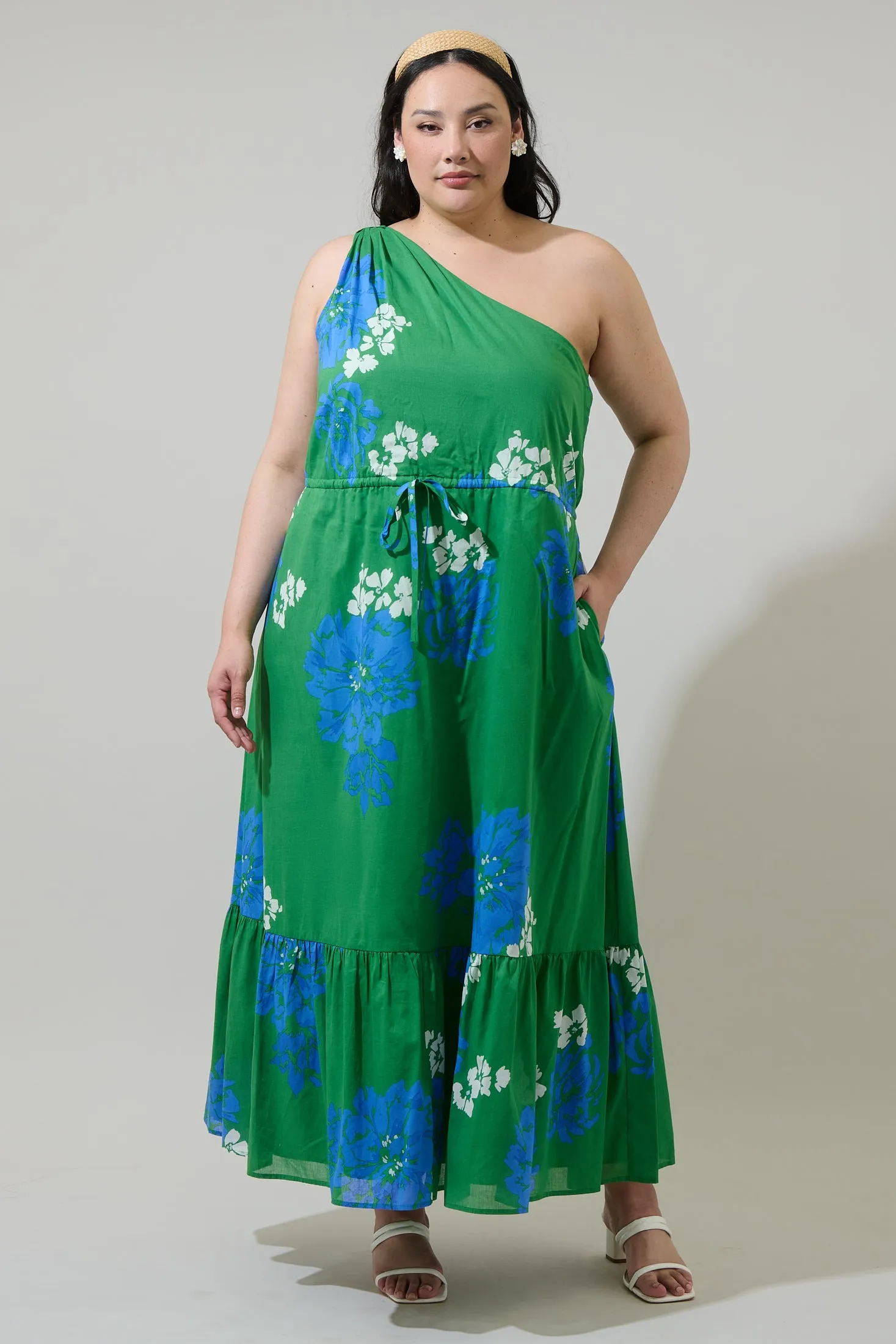 Hemmi Floral Elya One Shoulder Maxi Dress Curve sold by Sugarlips product image thumbnail 5