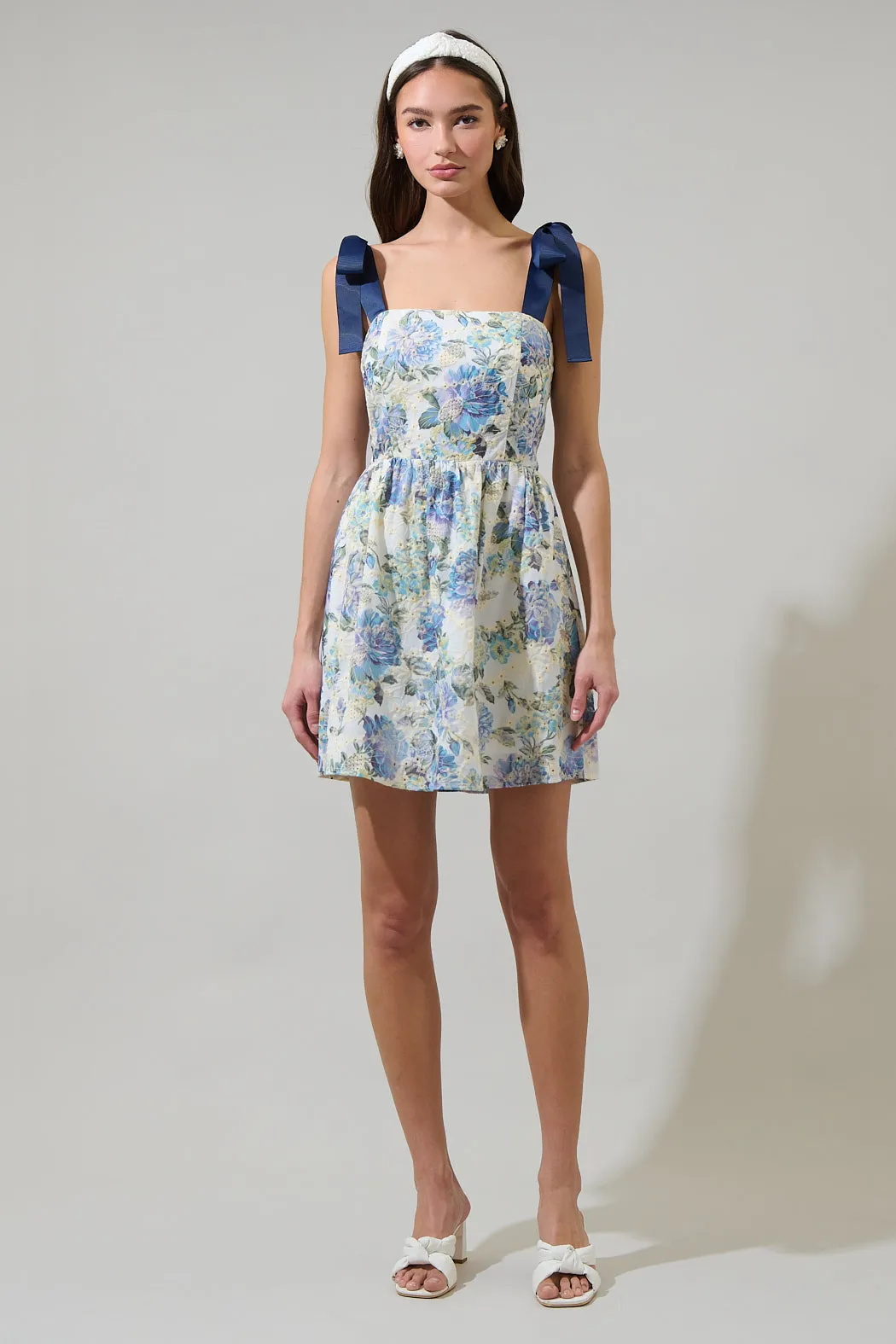 Zaidy Eyelet Nidia Mini Dress sold by Sugarlips product image thumbnail 4