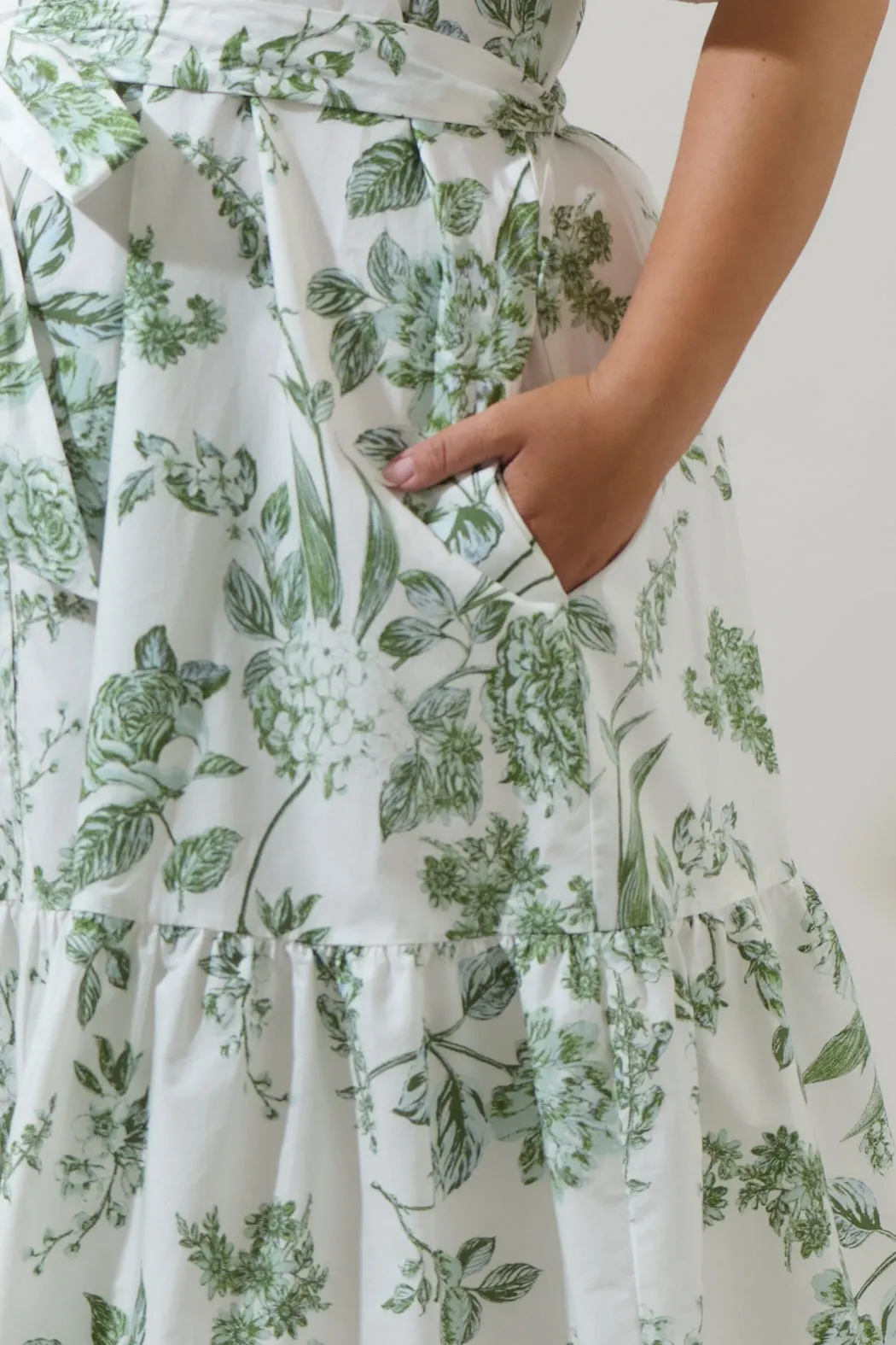 Bria Floral Cora Button Up Midi Dress Curve sold by Sugarlips product image thumbnail 4