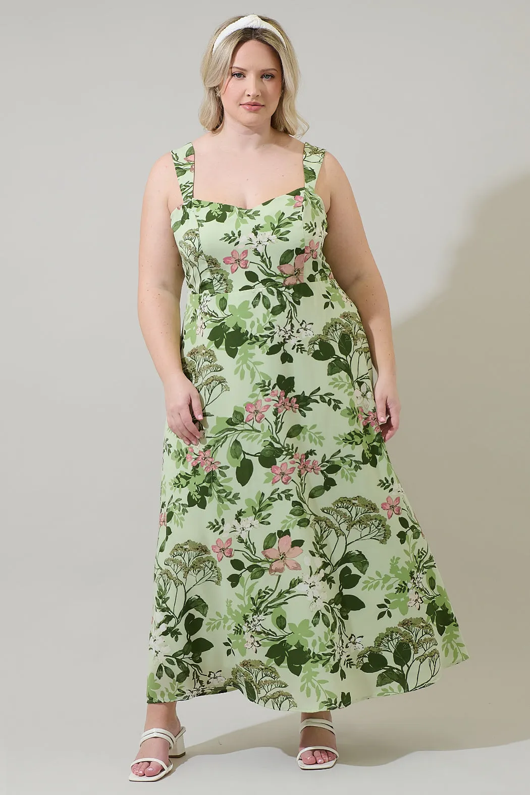 Zane Floral Bary Smocked Maxi Dress Curve sold by Sugarlips