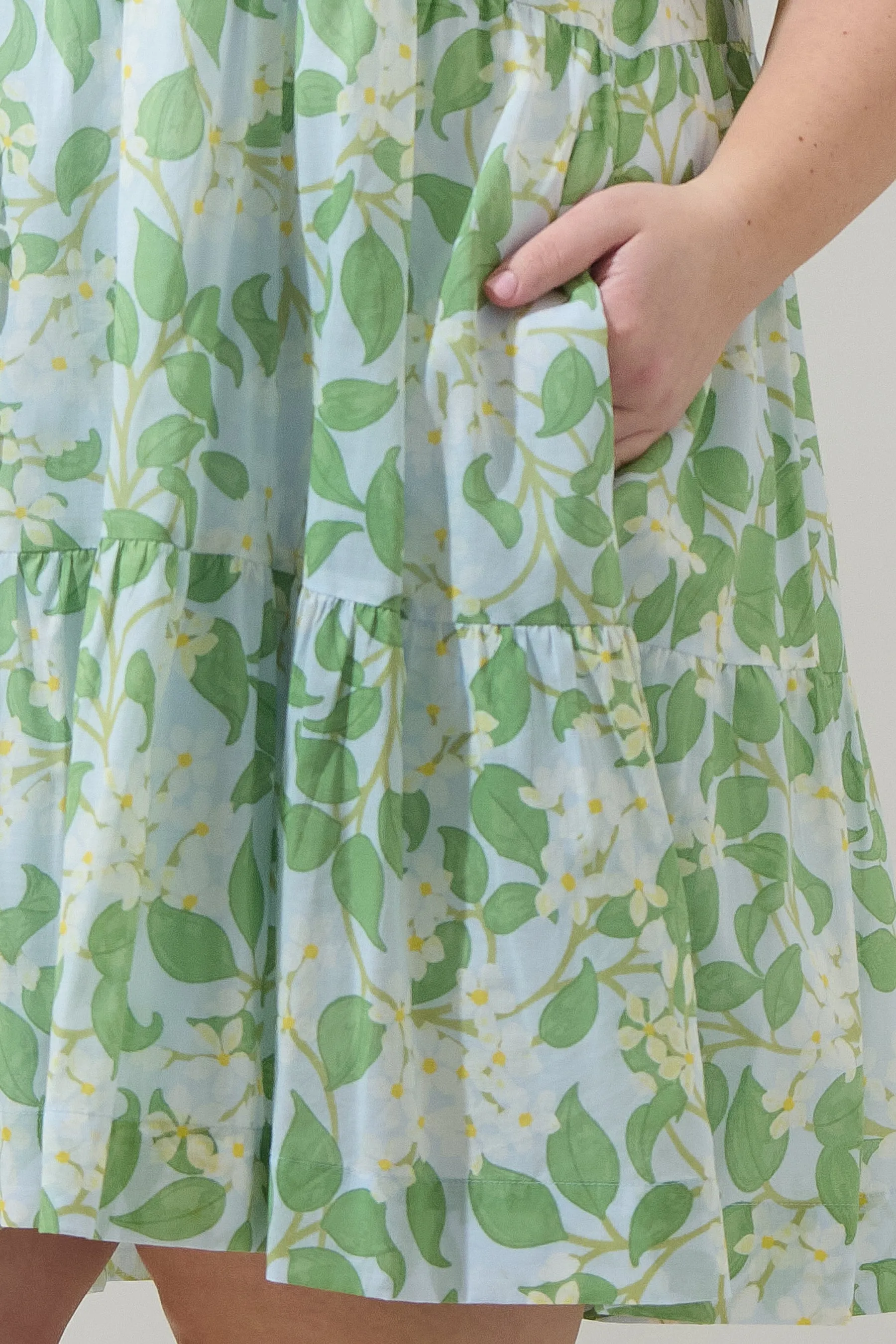 Kiany Floral Marlan Ruffle Midi Dress Curve sold by Sugarlips product image thumbnail 5