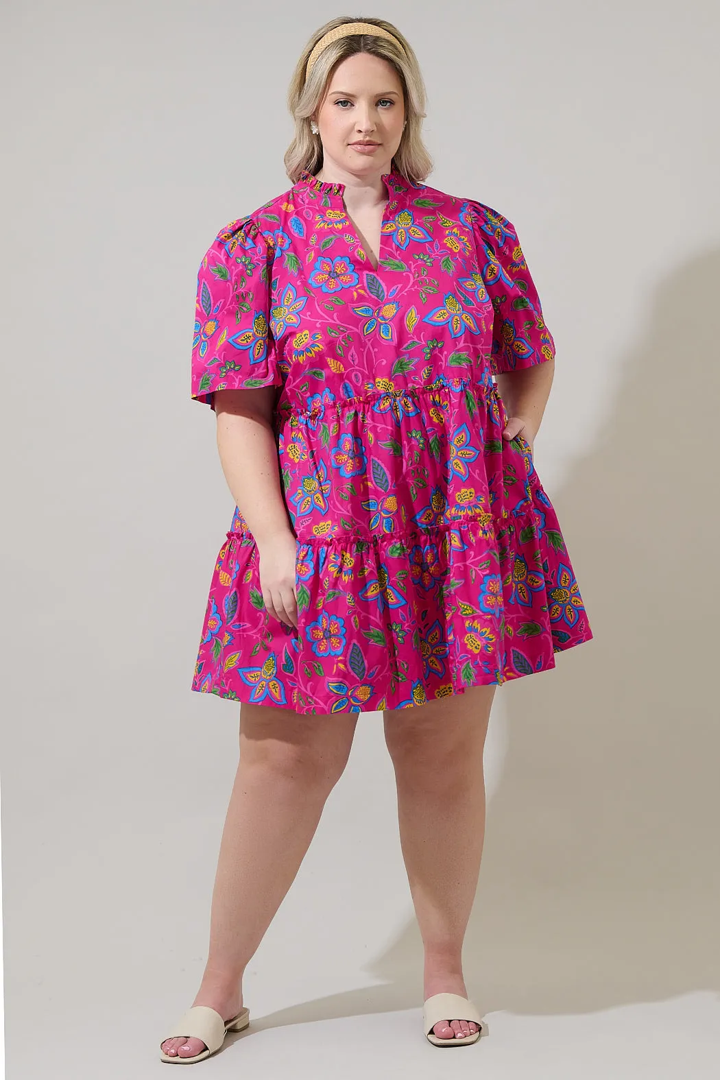Signy Floral Dixie Split Neck Shift Dress Curve sold by Sugarlips product image thumbnail 4