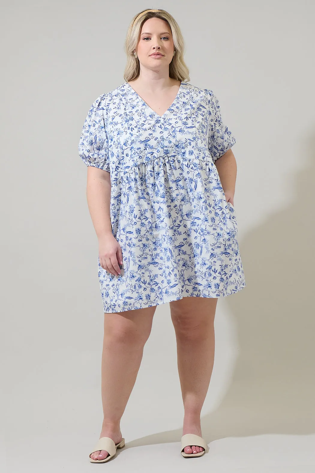 Kearny Floral Jerome Shift Mini Dress Curve sold by Sugarlips product image thumbnail 4