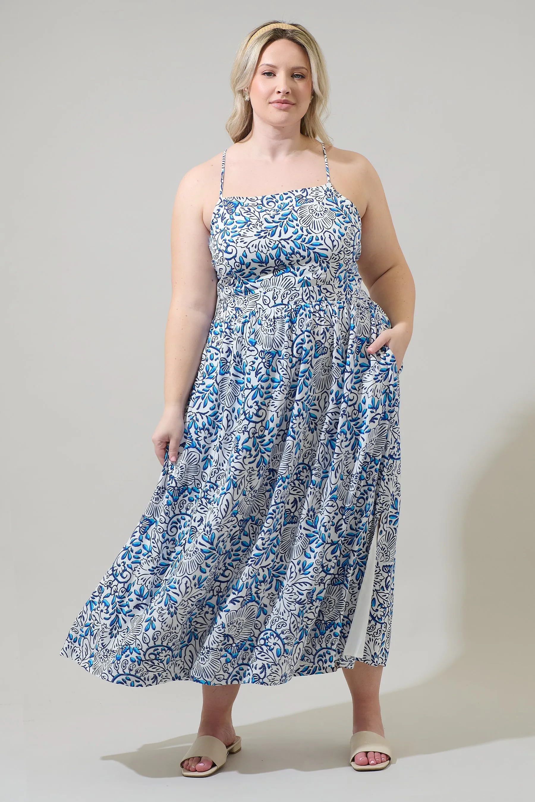 Mize Floral Mavis Criss Cross Midi Dress Curve sold by Sugarlips product image thumbnail 5