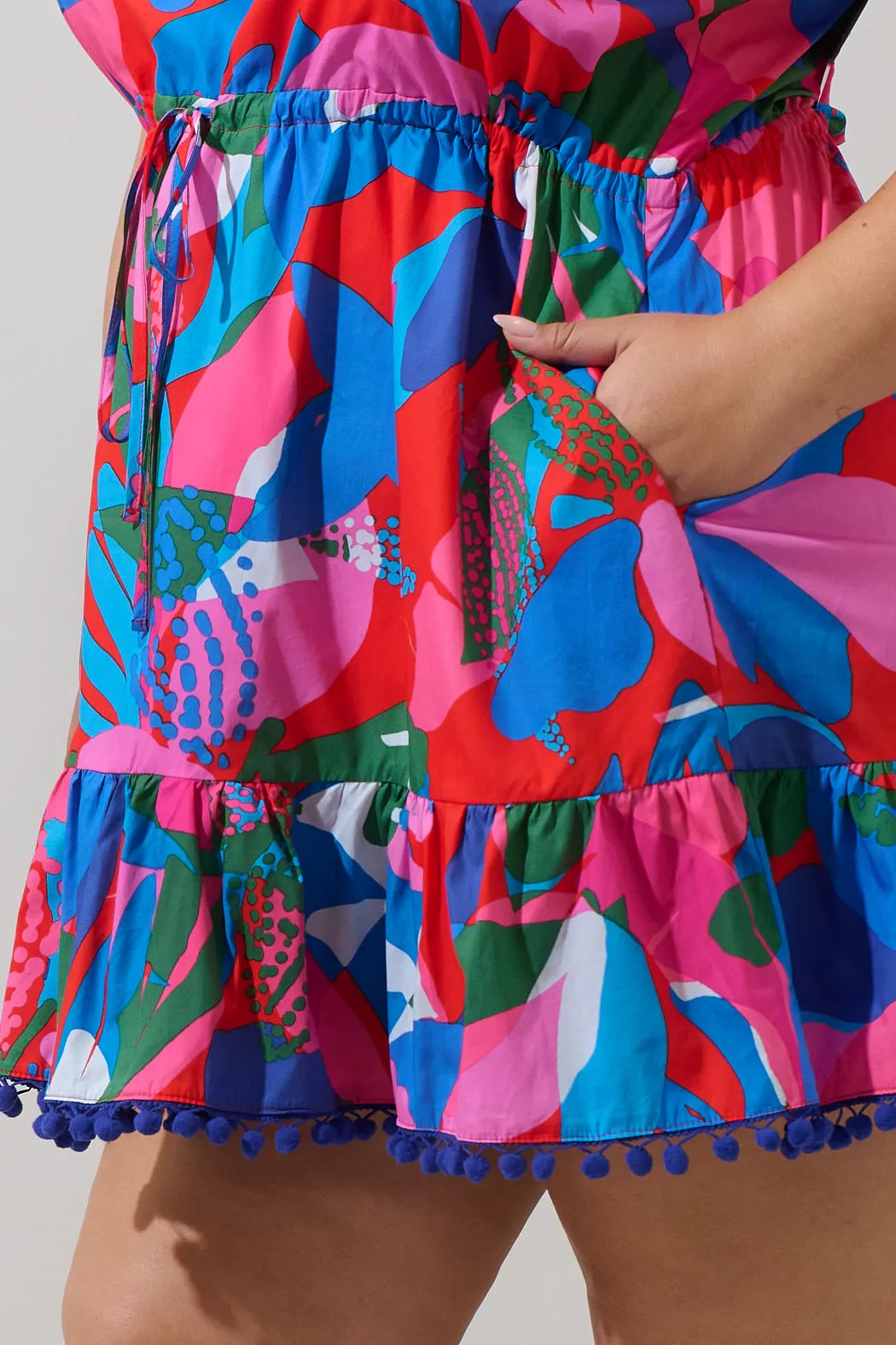 Exene Floral Gerica Shift Mini Dress Curve sold by Sugarlips product image thumbnail 5