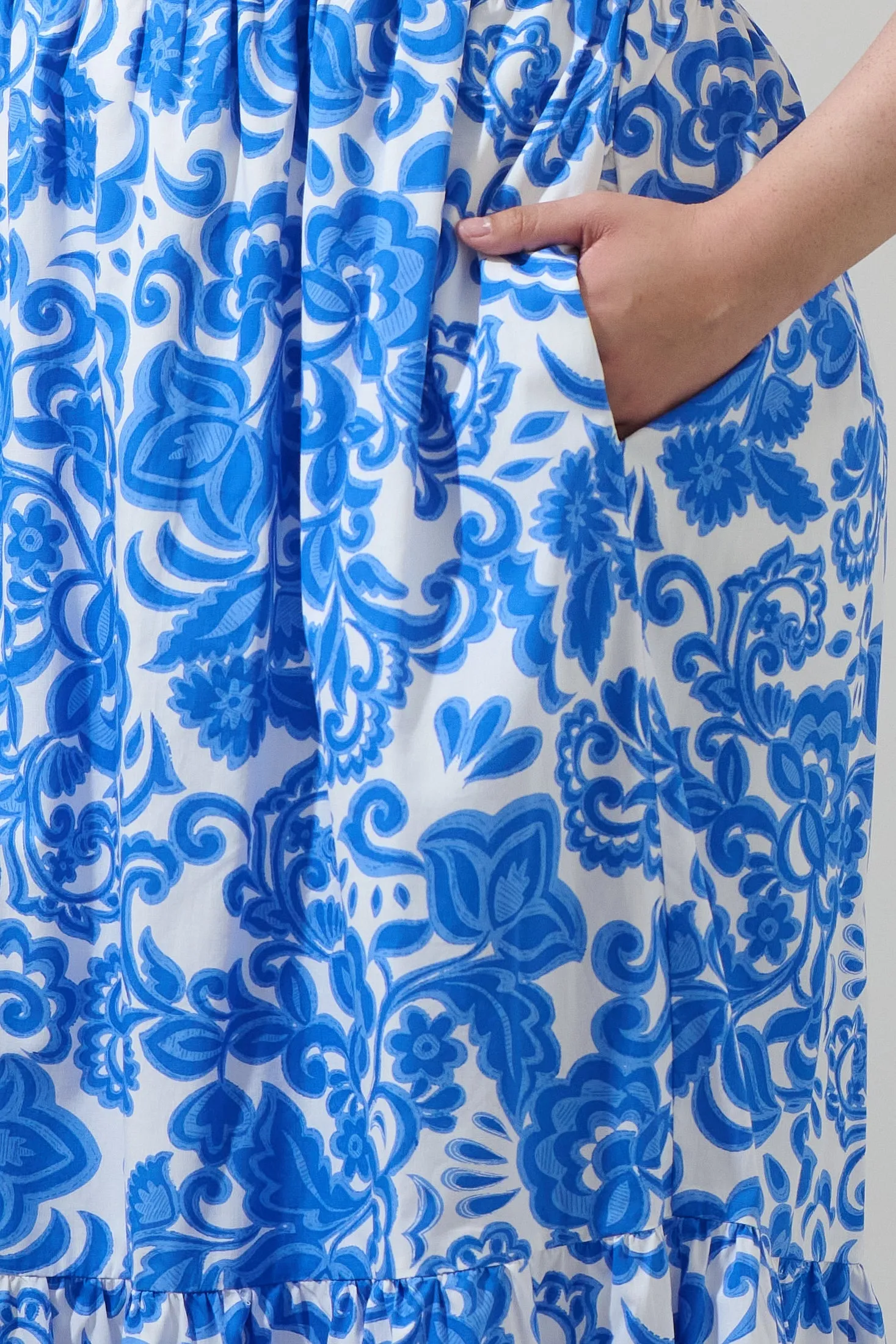 Magee Floral Cabana Flowy Maxi Dress Curve sold by Sugarlips product image thumbnail 4