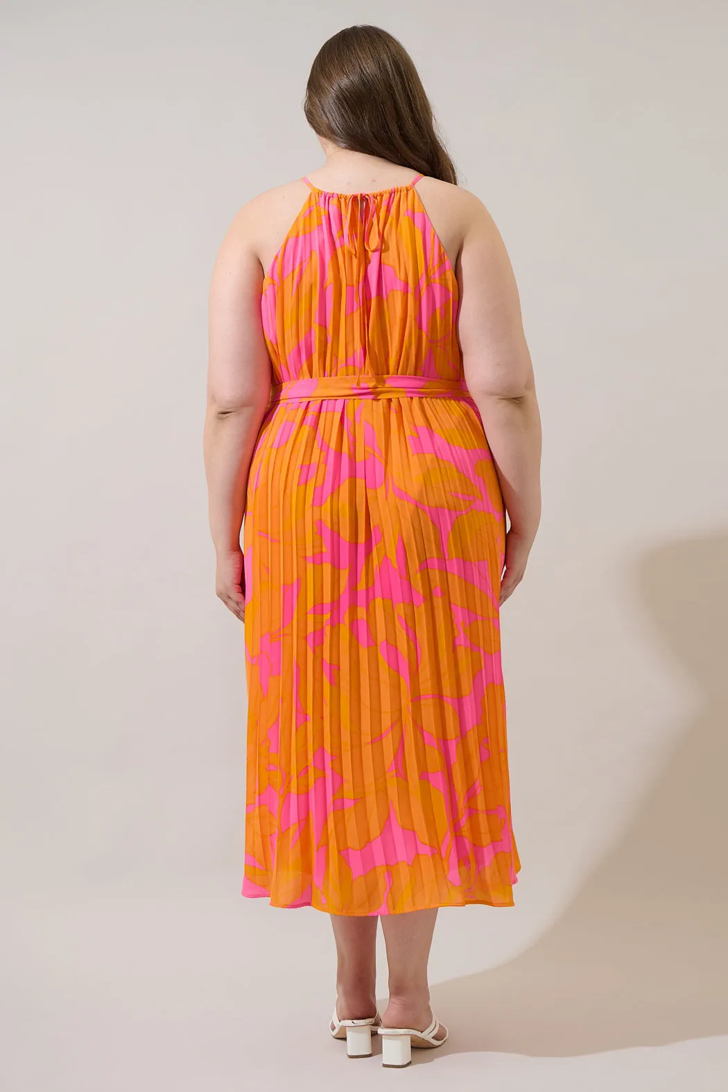 Mexia Floral Maly Pleated Midi Dress Curve sold by Sugarlips product image thumbnail 2