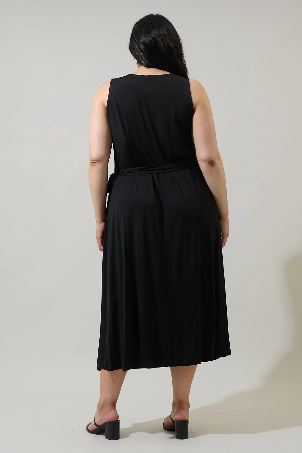 Amary Knit Midi Dress Curve sold by Sugarlips product image thumbnail 2