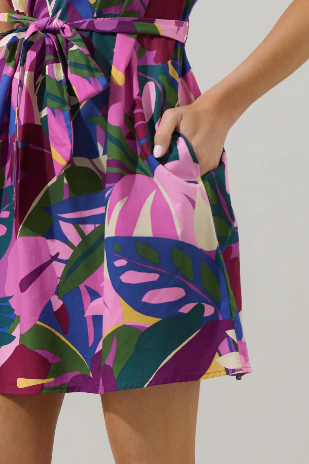 Blain Tropics Ema Shift Mini Dress sold by Sugarlips product image thumbnail 5