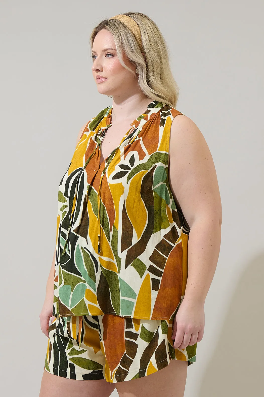 Renia Tropical Miley Sleeveless Blouse Curve sold by Sugarlips product image thumbnail 3