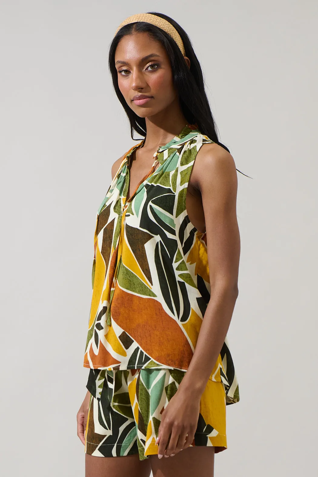 Renia Tropical Miley Sleeveless Blouse sold by Sugarlips product image thumbnail 3