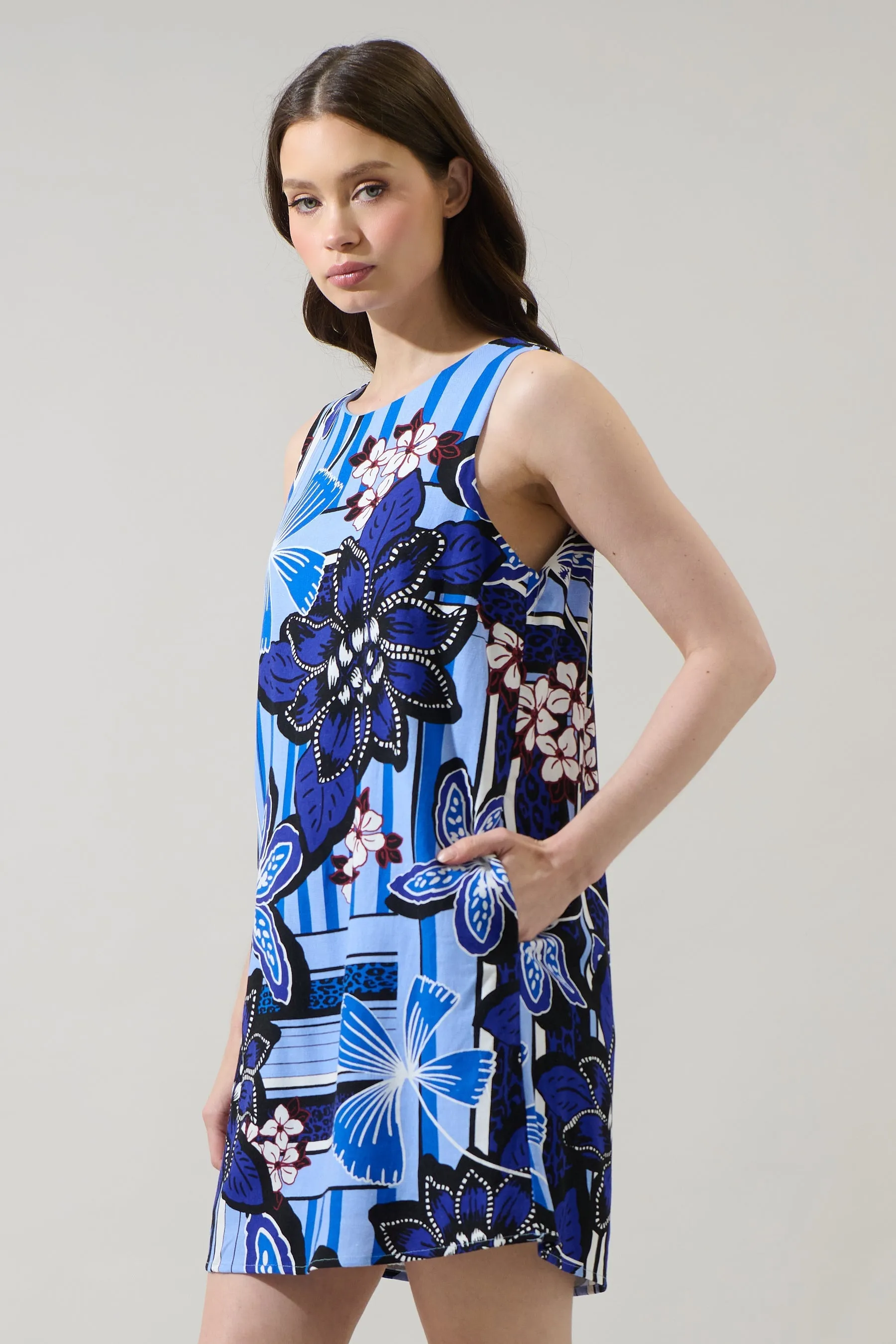 Jabi Floral Ivy Shift Mini Dress sold by Sugarlips product image thumbnail 3