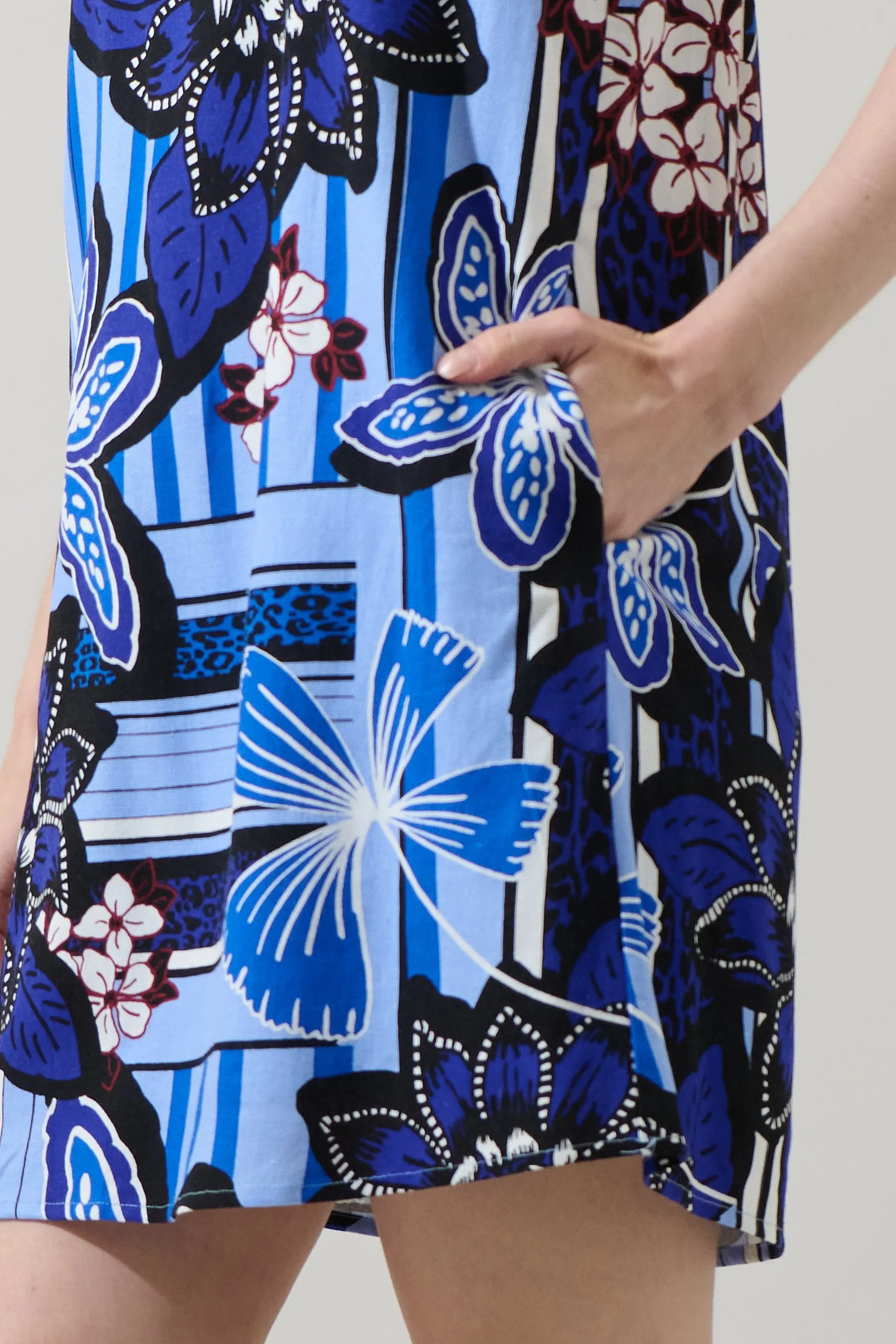 Jabi Floral Ivy Shift Mini Dress sold by Sugarlips product image thumbnail 5