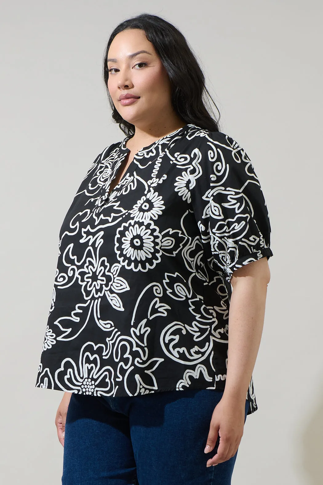 Haylie Floral Neli Split Neck Top Curve sold by Sugarlips product image thumbnail 3