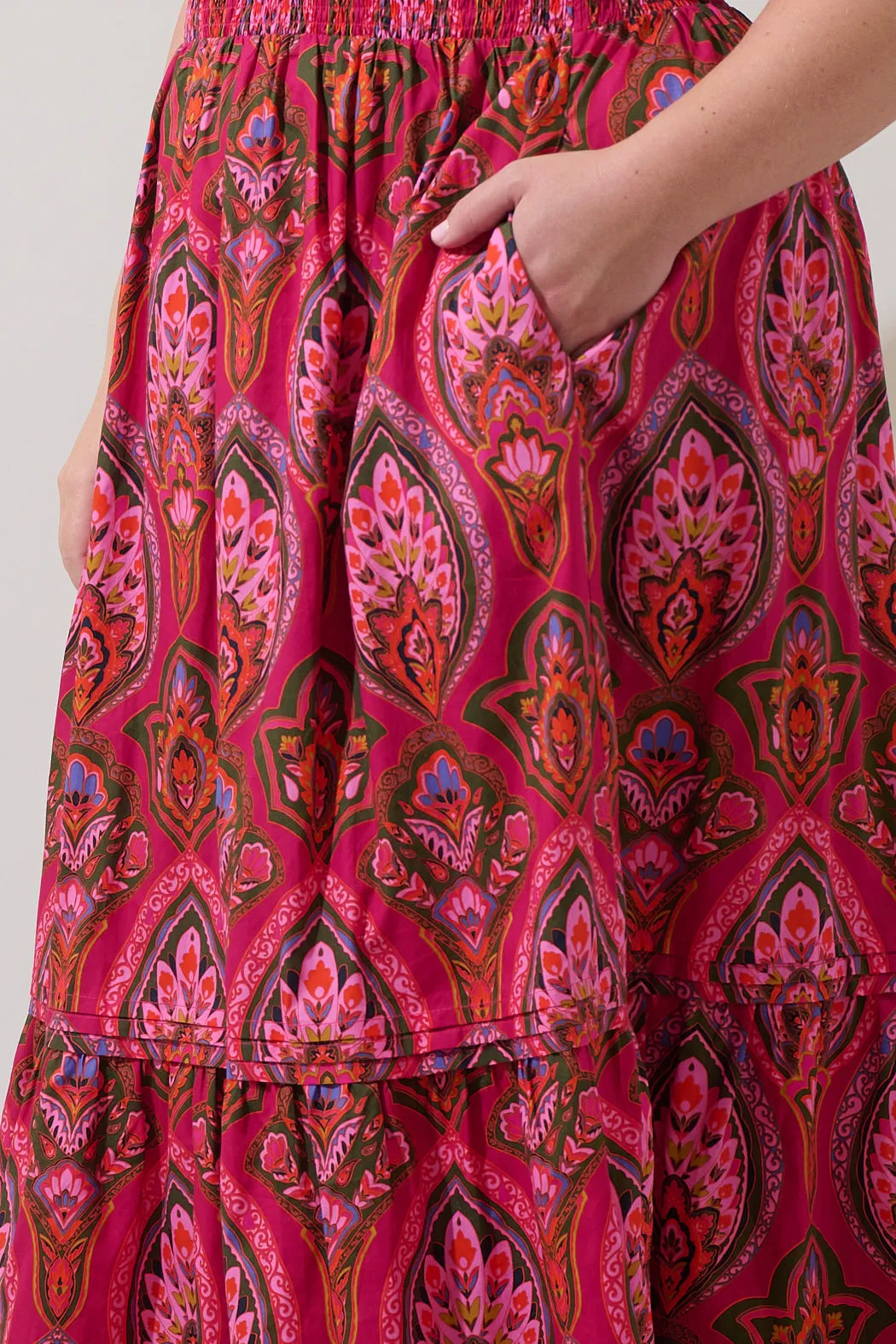 Azura Paisley Belraj Poplin Maxi Dress Curve sold by Sugarlips product image thumbnail 4