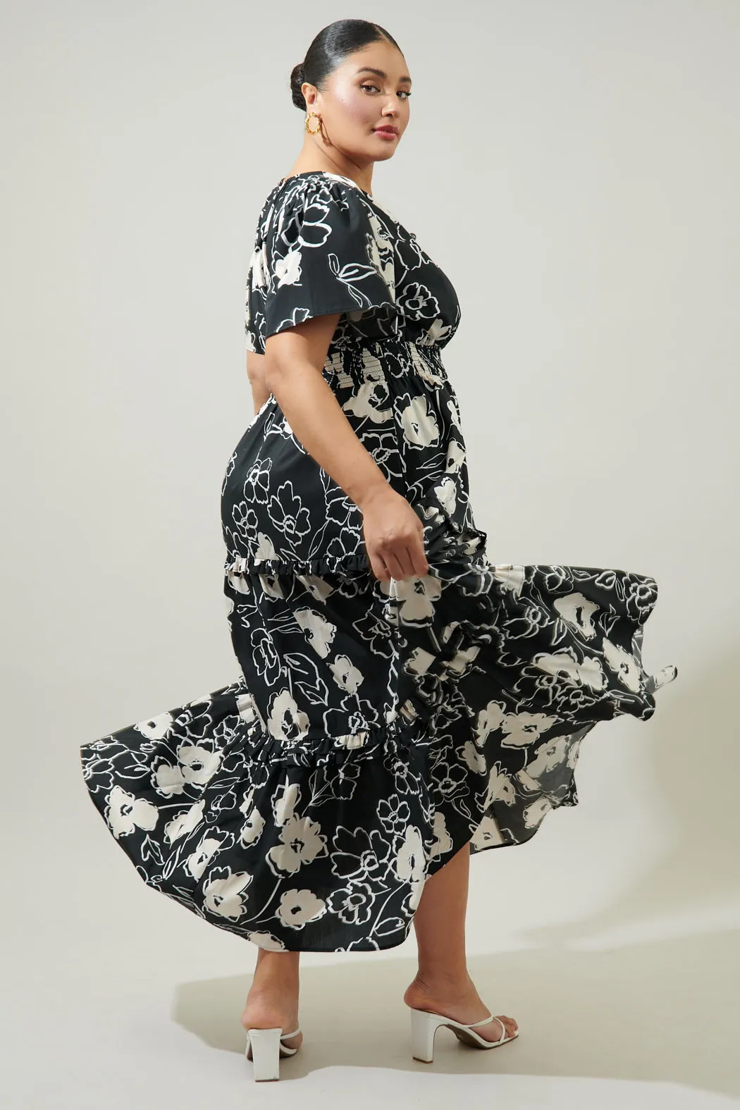 Fabienne Floral Palmer Poplin Tiered Maxi Dress Curve sold by Sugarlips product image thumbnail 4