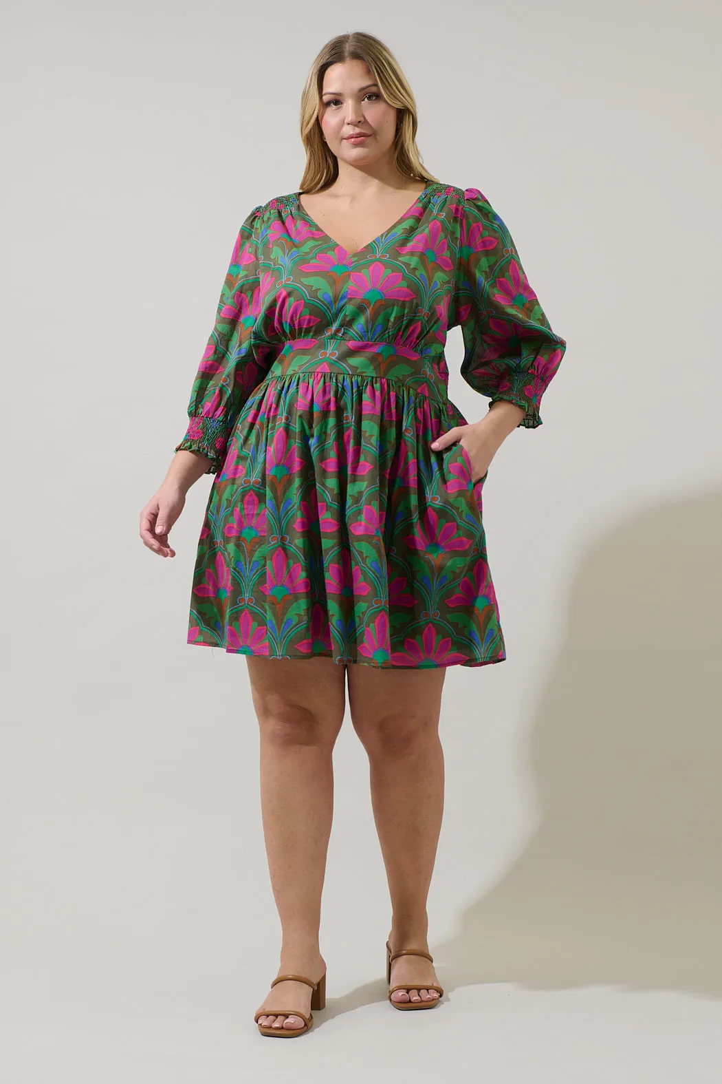Evanna Floral Yolis Smocked Mini Dress Curve sold by Sugarlips product image thumbnail 4