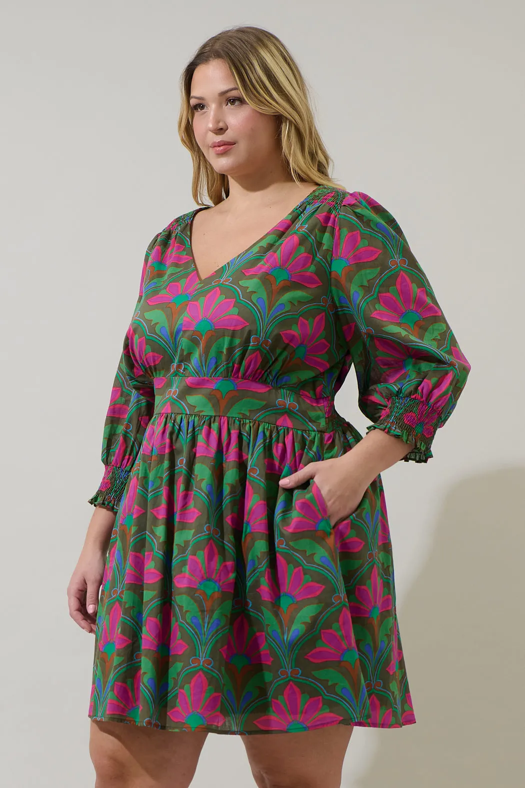 Evanna Floral Yolis Smocked Mini Dress Curve sold by Sugarlips product image thumbnail 3