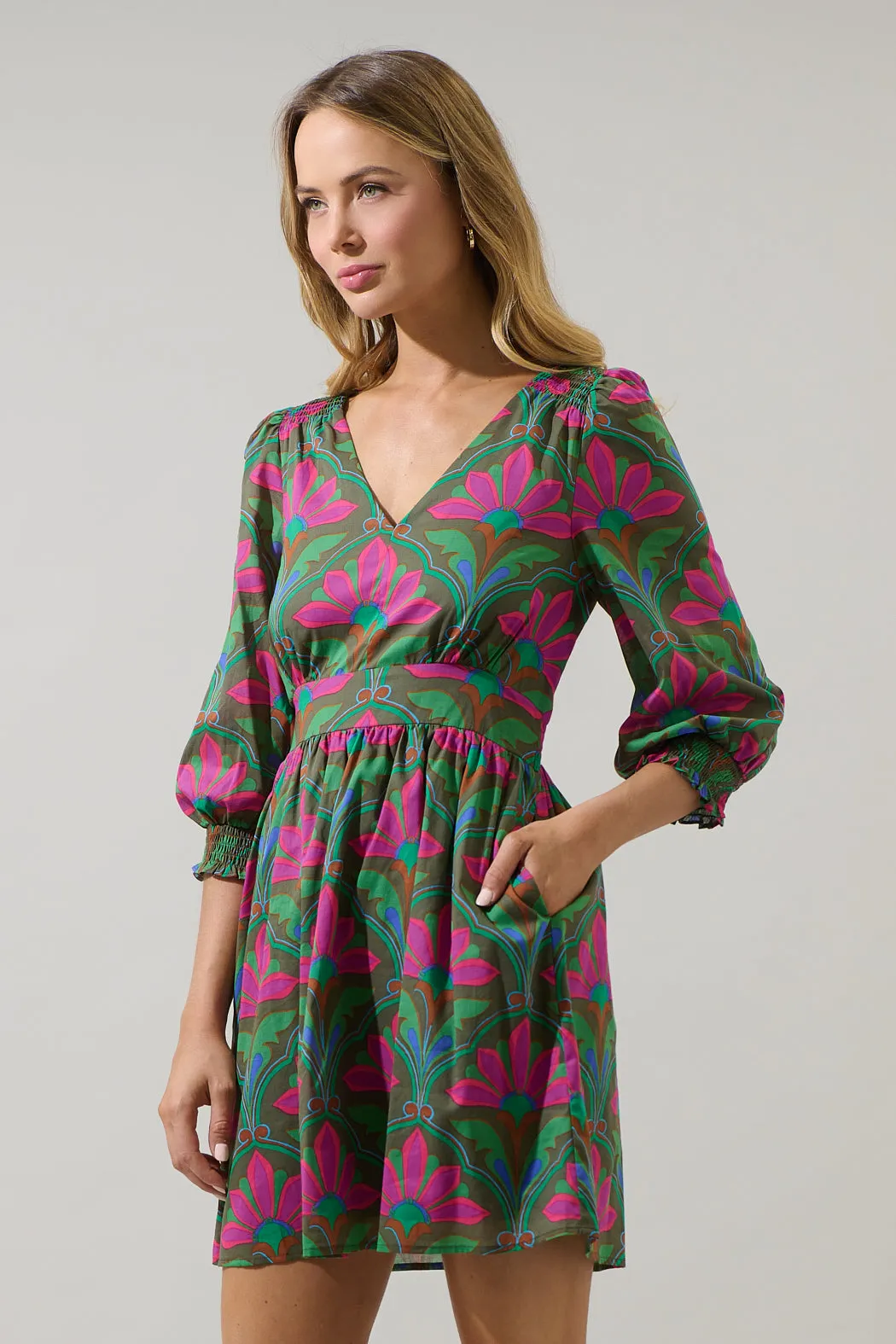 Evanna Floral Yolis Smocked Mini Dress sold by Sugarlips product image thumbnail 3