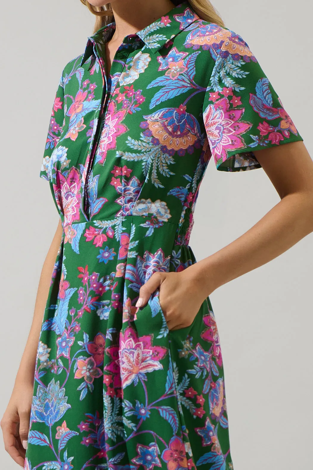 Elara Floral Marisy Collared Maxi Dress sold by Sugarlips product image thumbnail 5