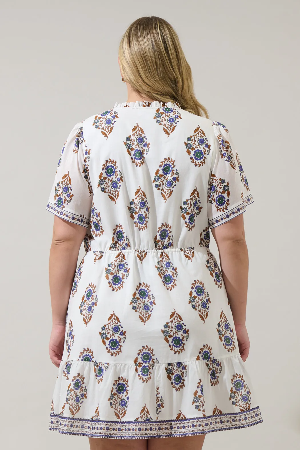 Rennie Floral Warna Shift Mini Dress Curve sold by Sugarlips product image thumbnail 2