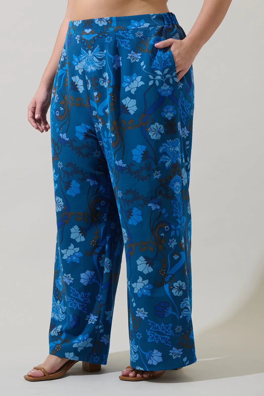 Palmate Floral Pluma Wide Leg Pants Curve sold by Sugarlips product image thumbnail 3
