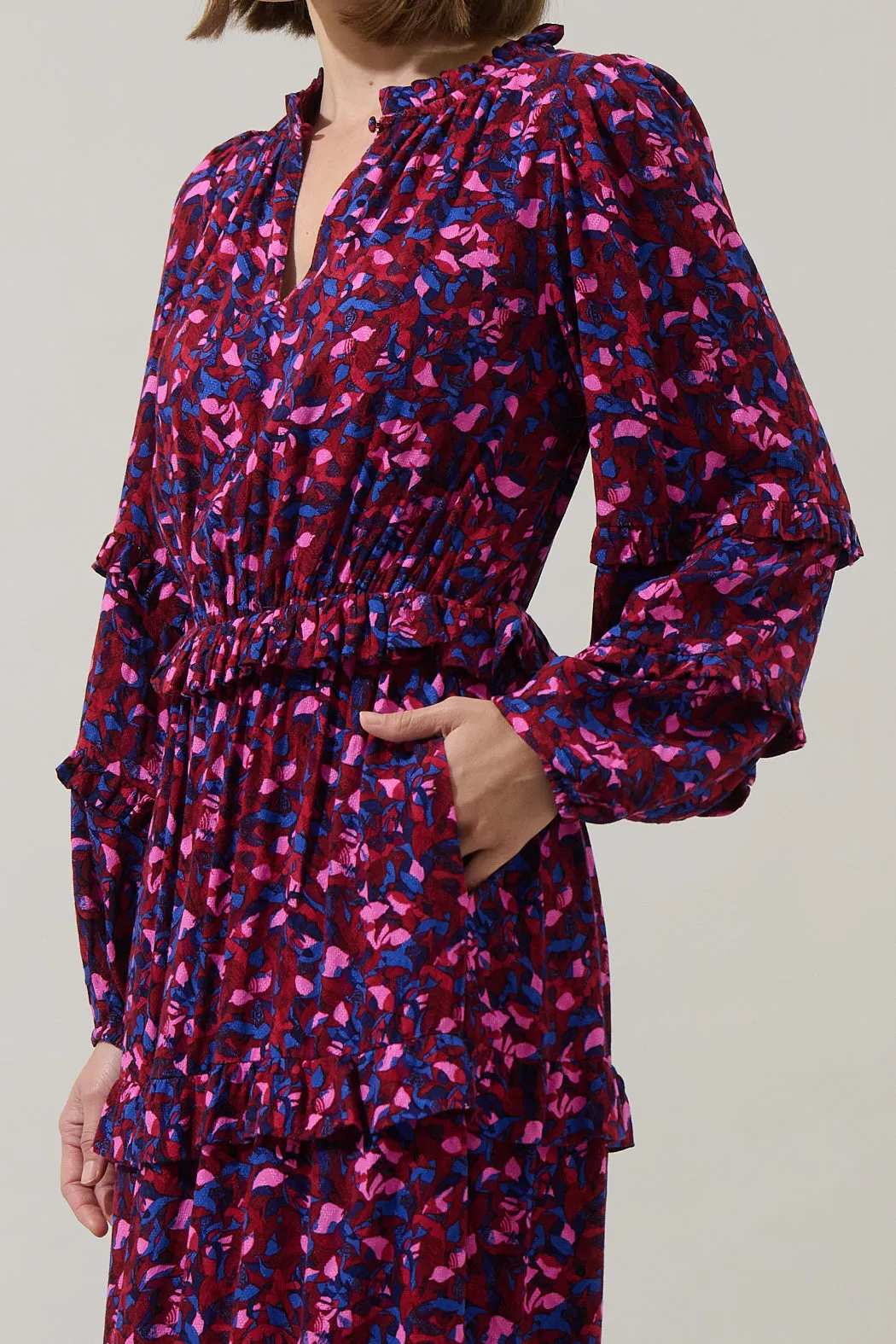 Turma Abstract Iveny Tiered Maxi Dress sold by Sugarlips product image thumbnail 5