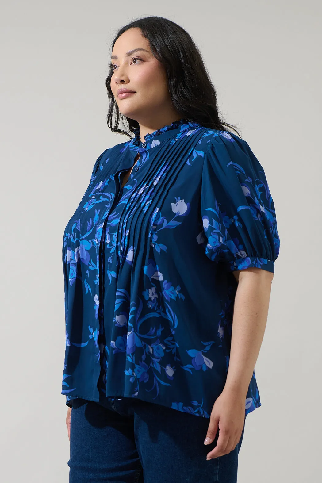 Niva Floral Elysia Pleated Blouse Curve sold by Sugarlips product image thumbnail 3