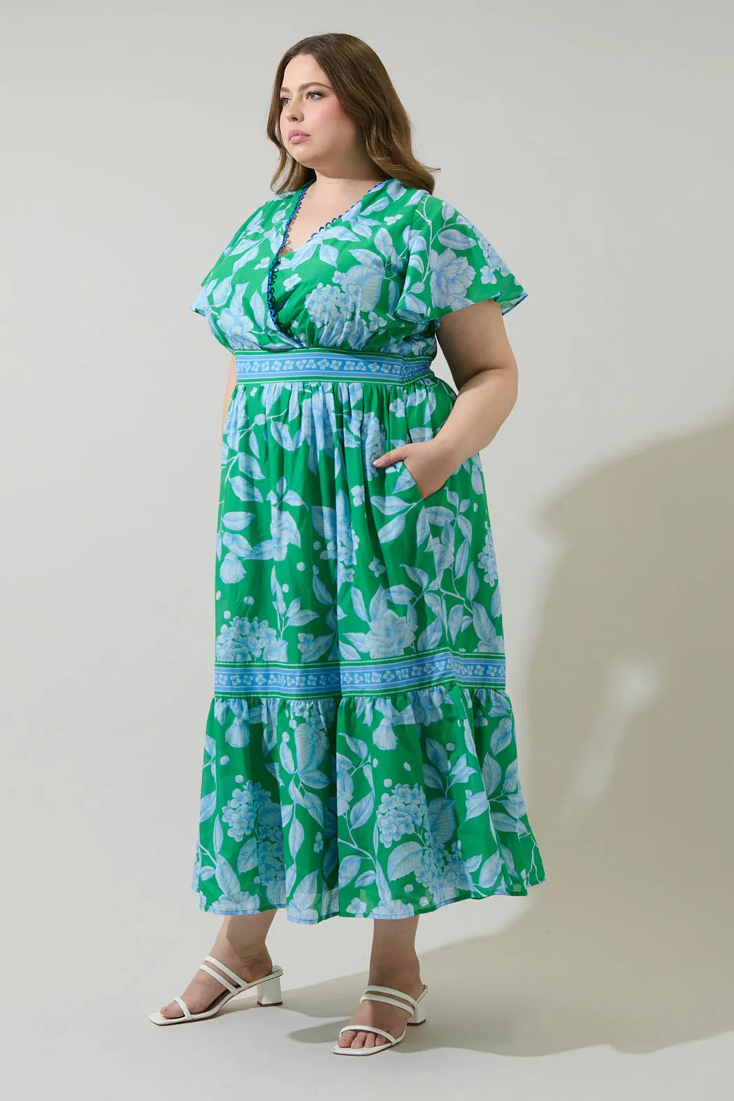 Verbena Floral Ingrida Surplice Maxi Dress Curve sold by Sugarlips product image thumbnail 3